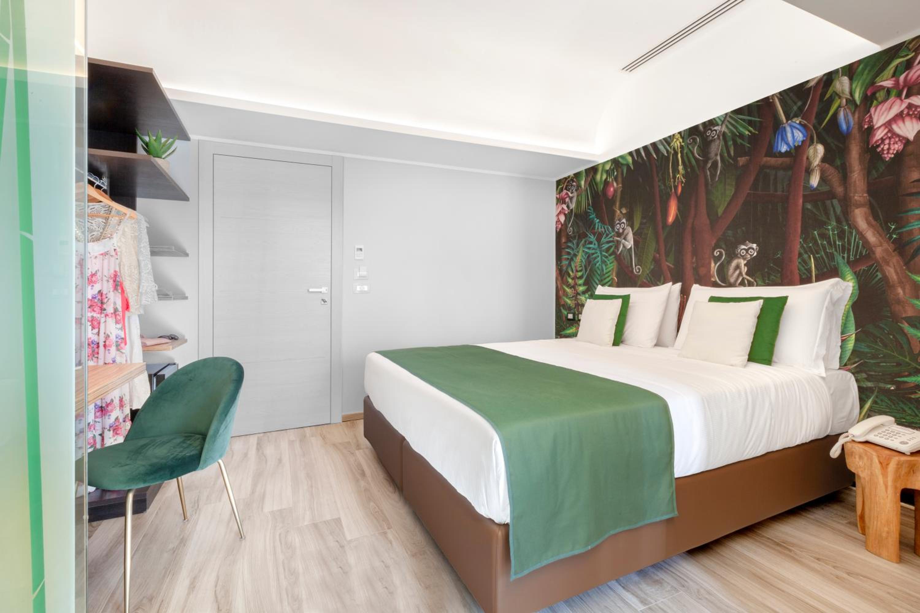 Double or Twin Room - Disability Access - Photo 2