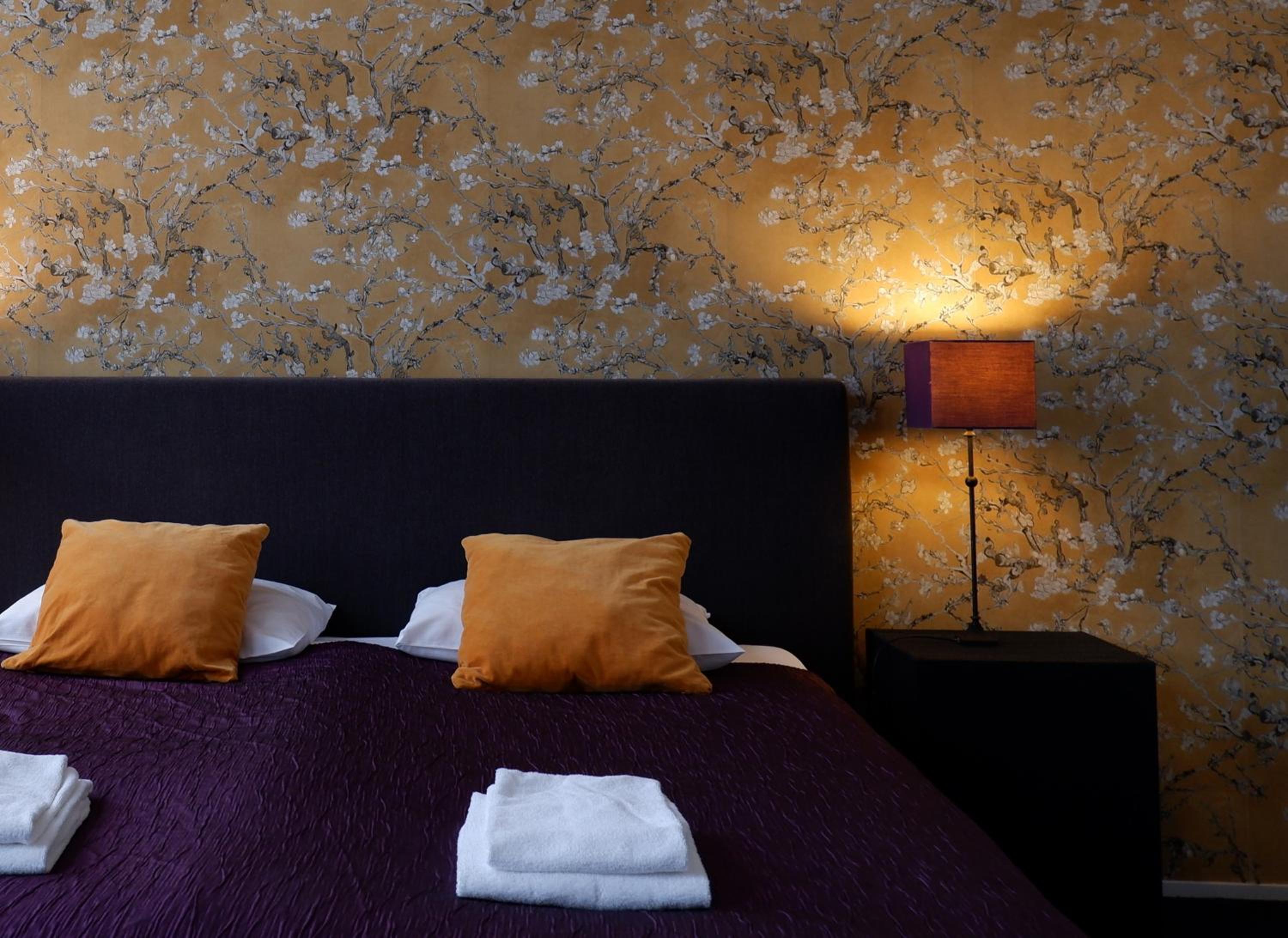 Deluxe Double Room - Photo 19