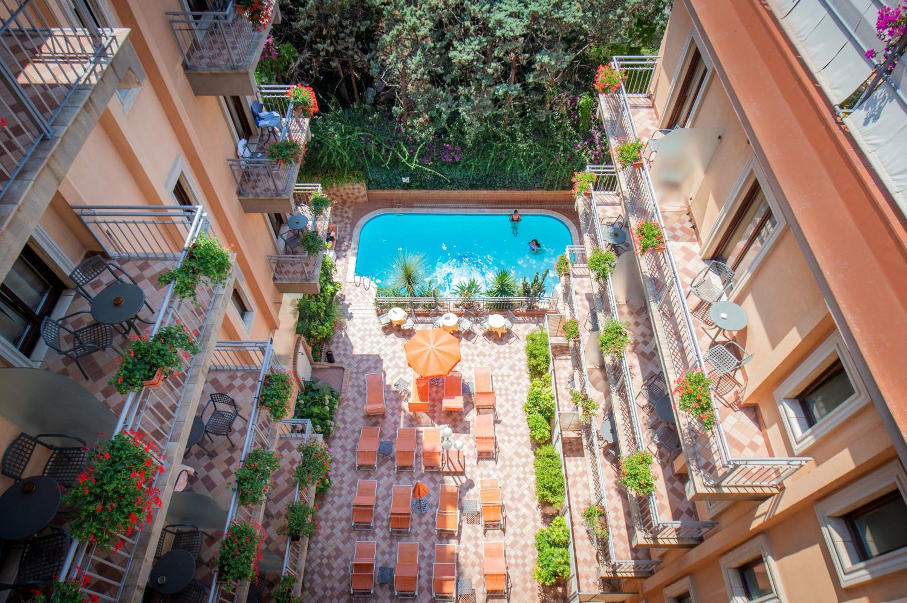 Double or Twin Room with Pool View