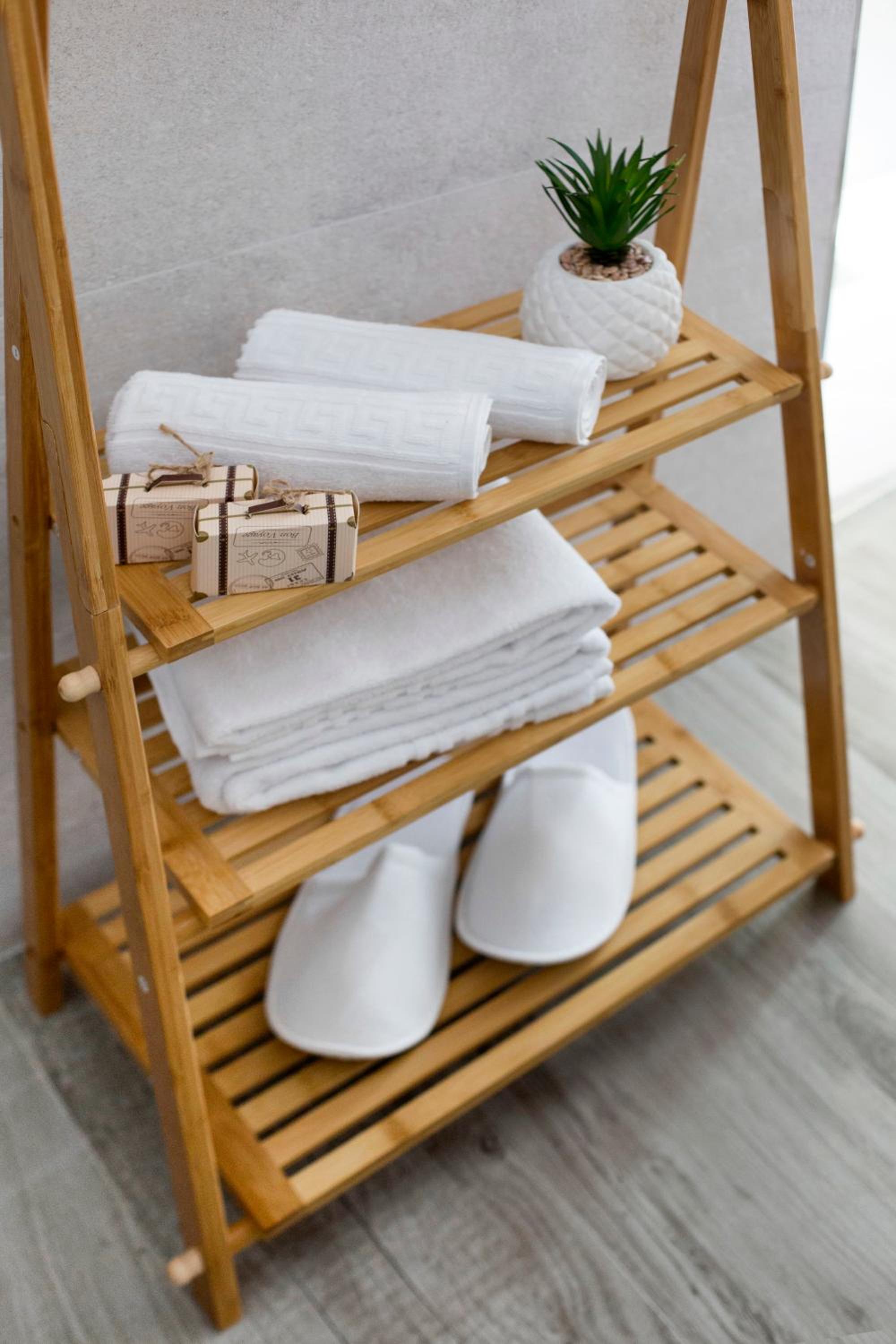 Junior Suite with Spa Bath - Photo 2