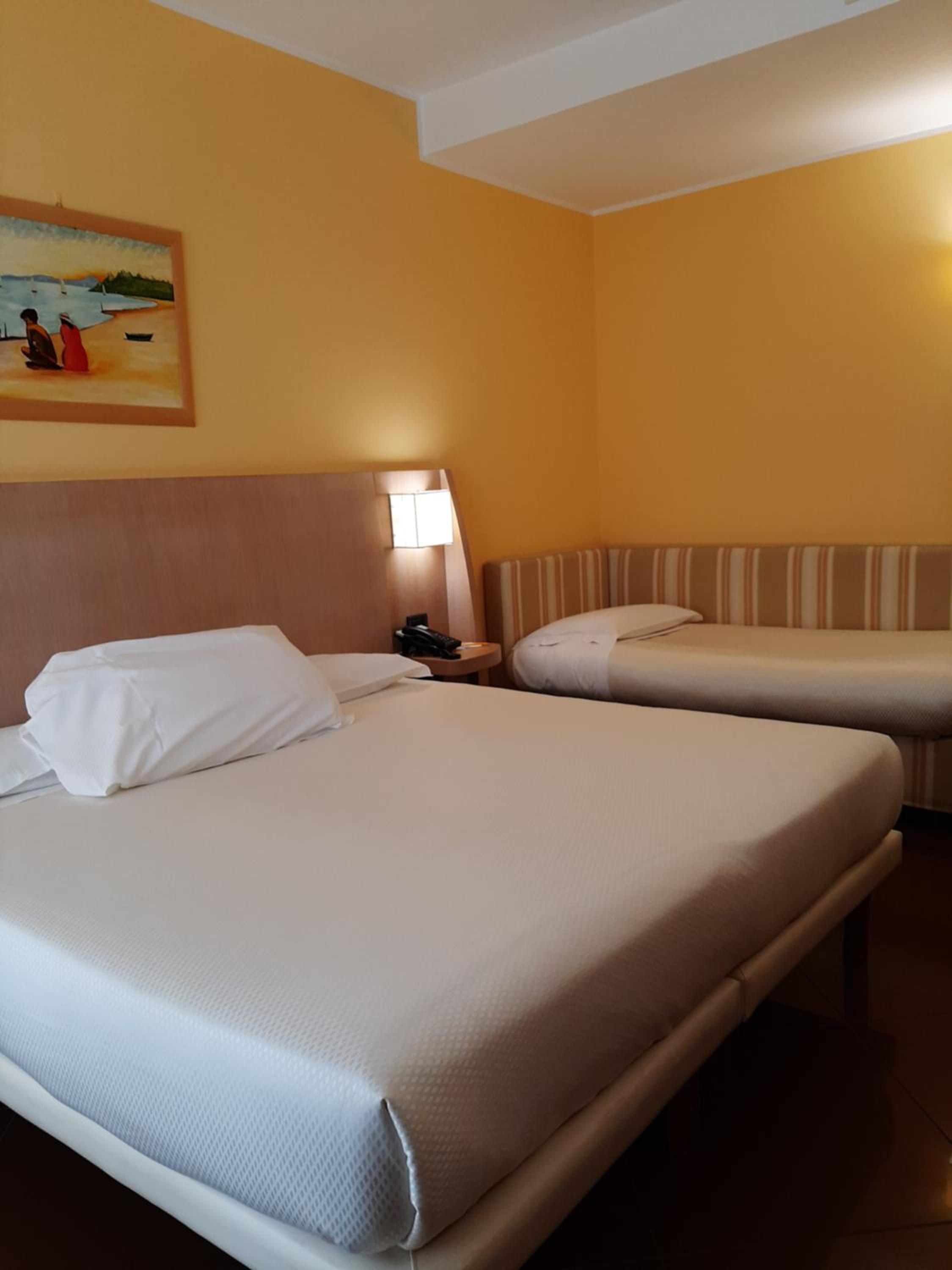 Double or Twin Room with Extra Bed photo 1