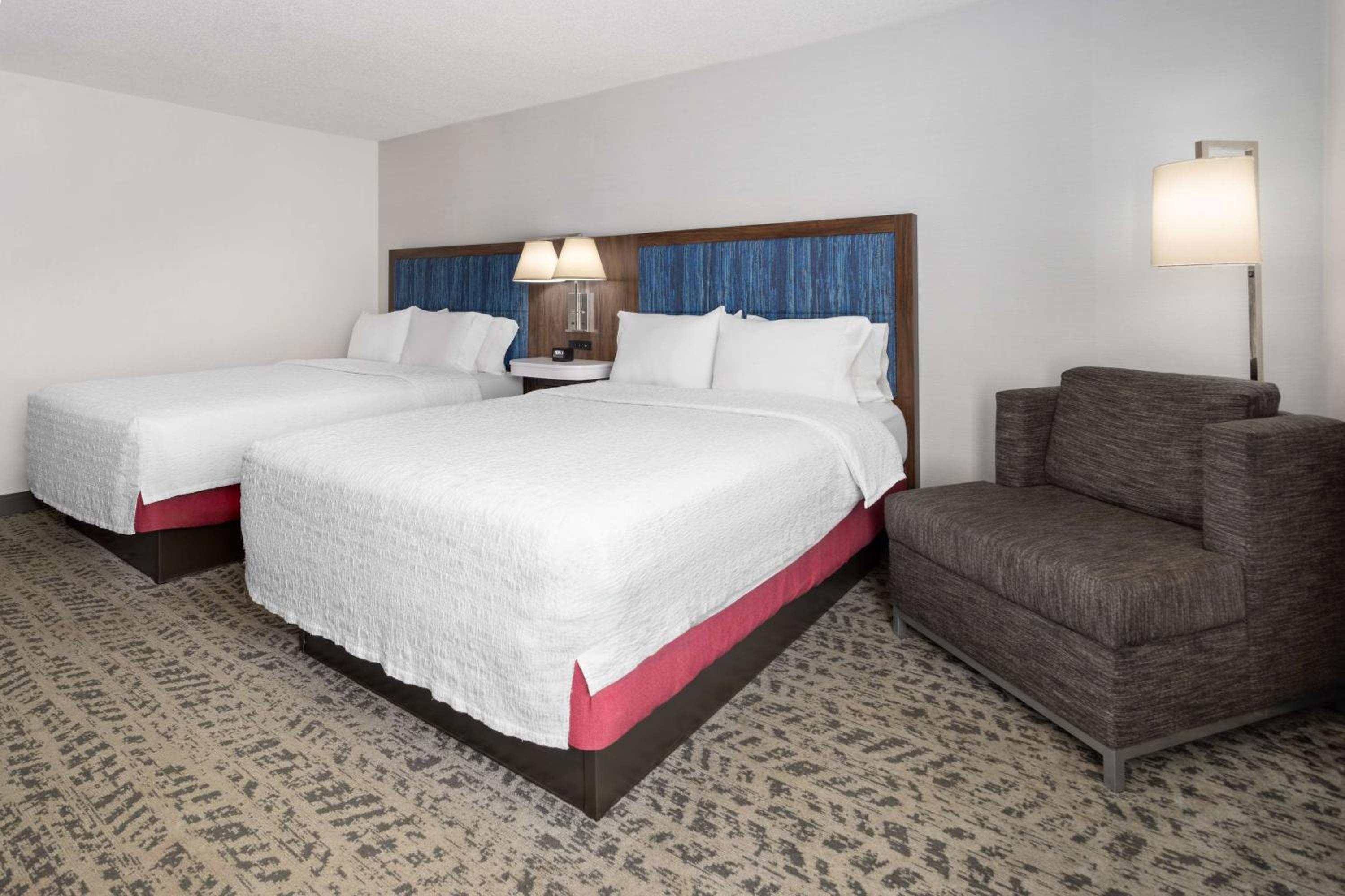 Queen Room with Two Queen Beds - Non-Smoking