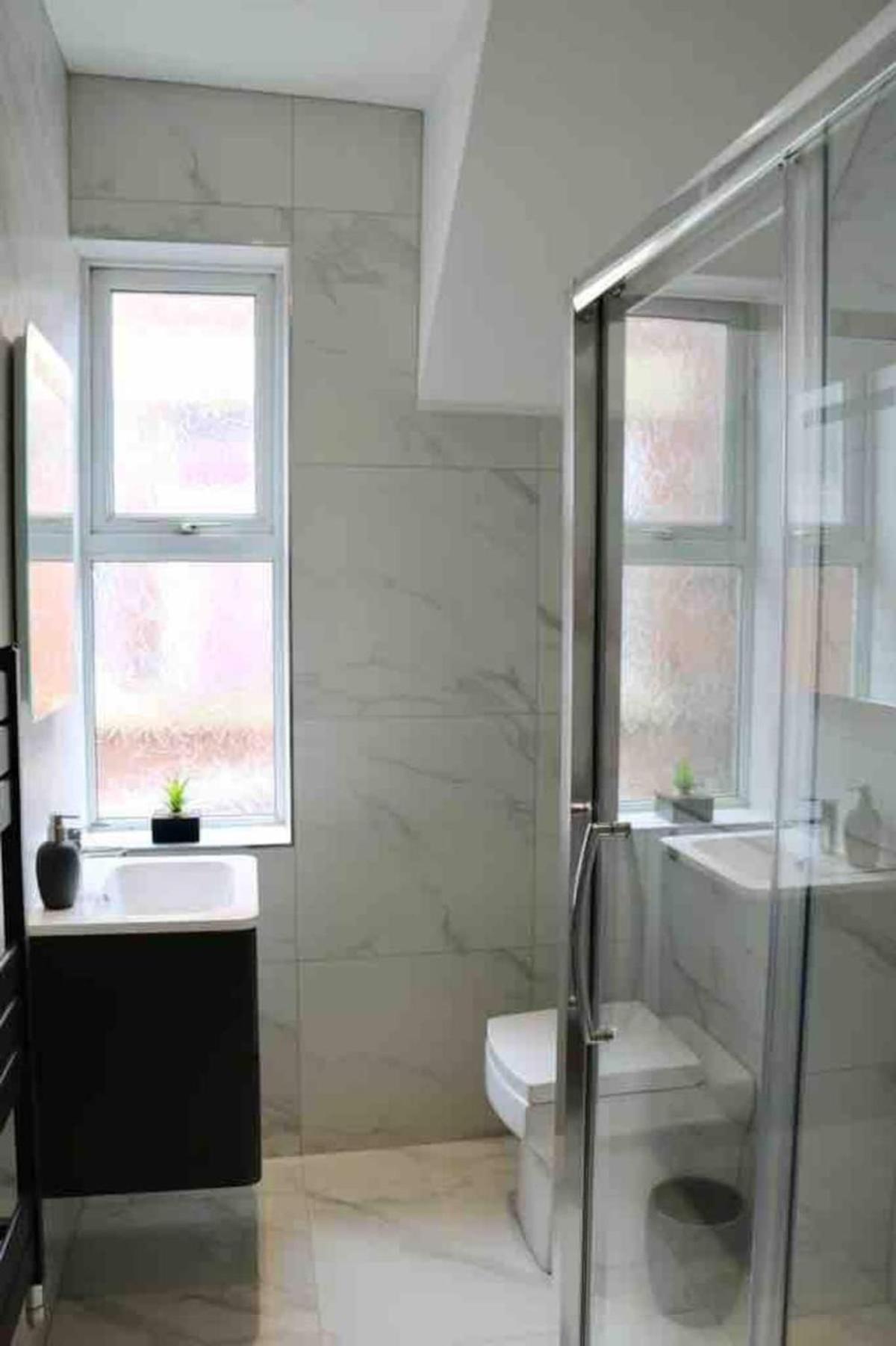 One-Bedroom Apartment - Photo 10