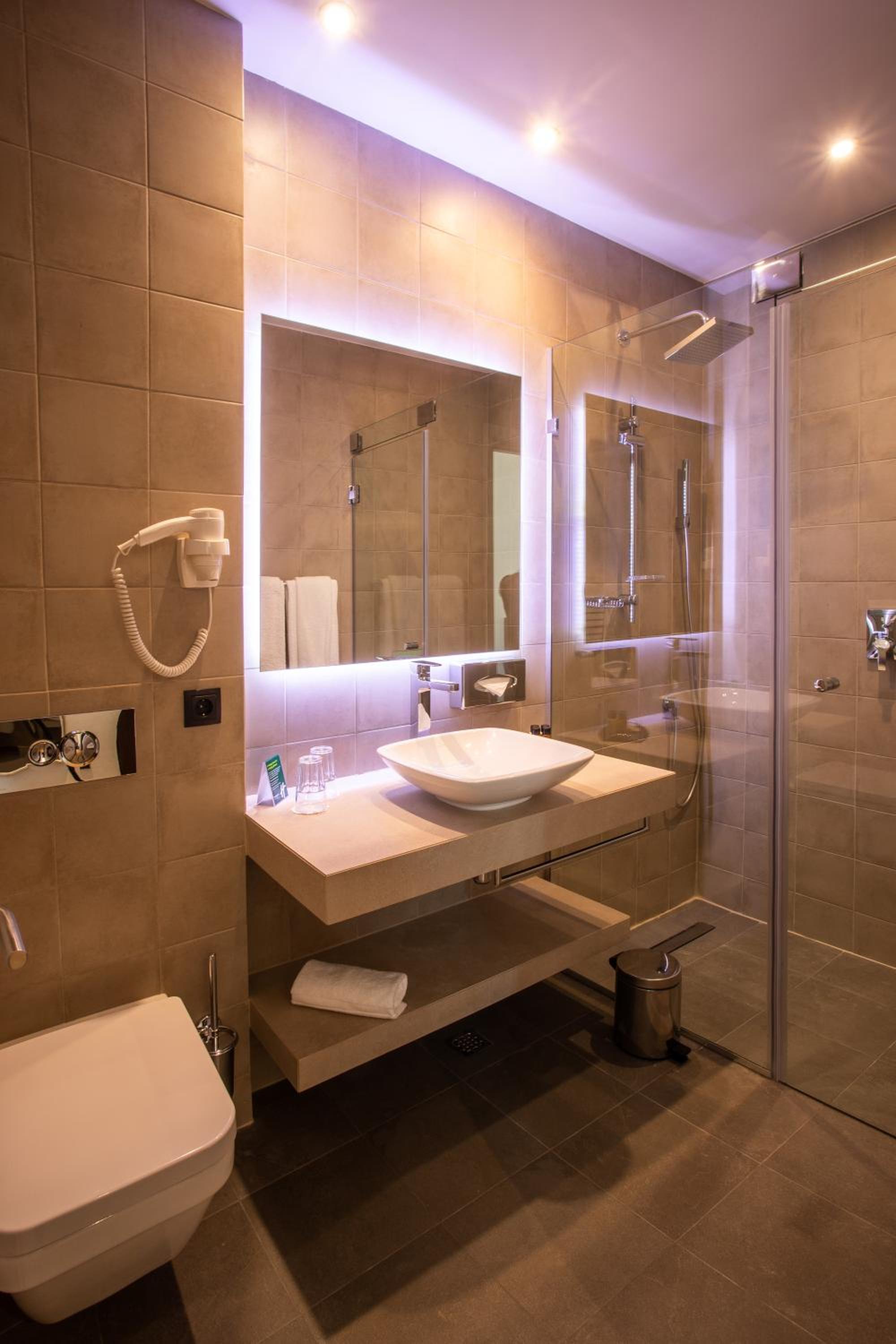 Standard Room - Photo 3