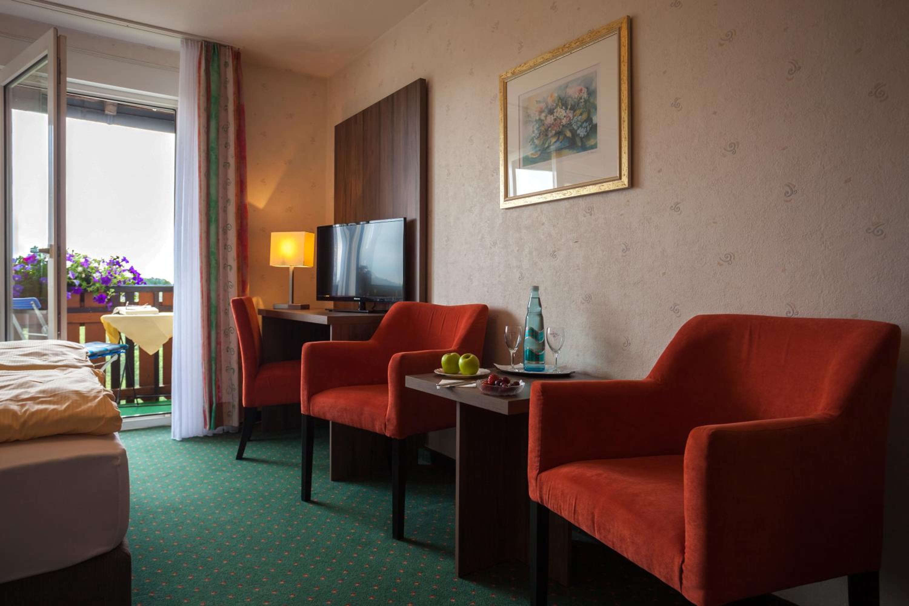 Standard Double Room - Photo 1