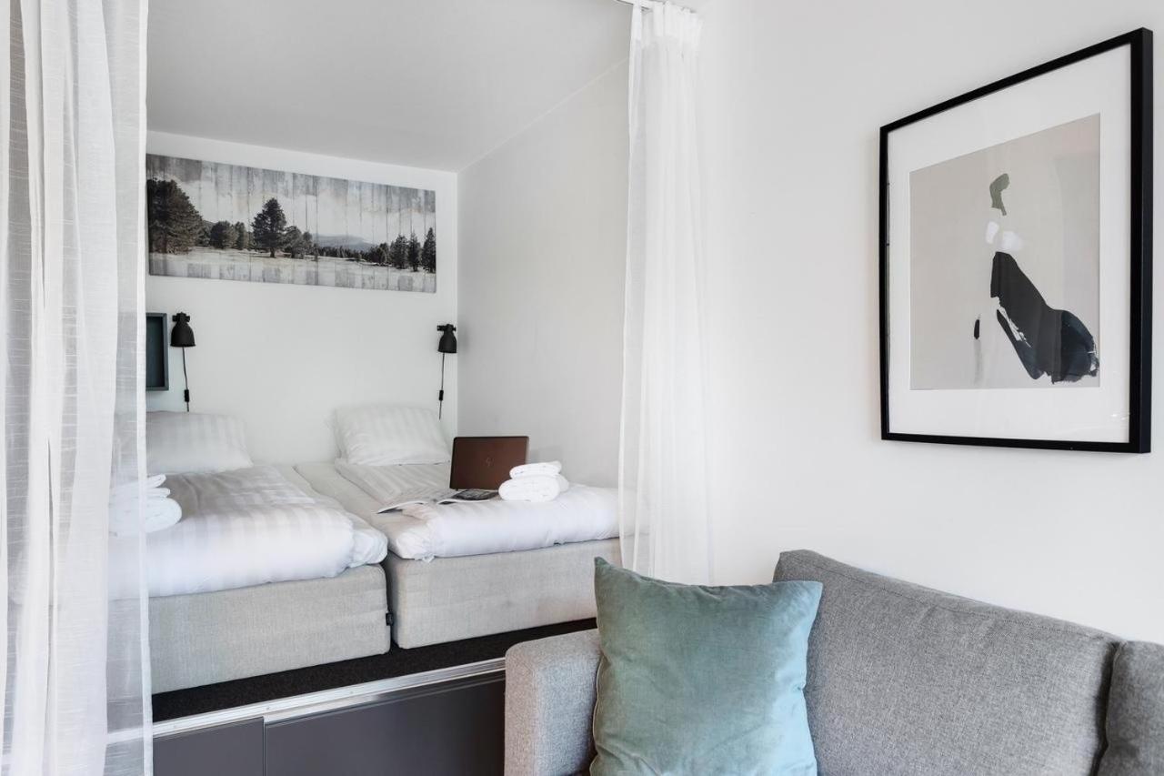 Studio Apartment photo 2