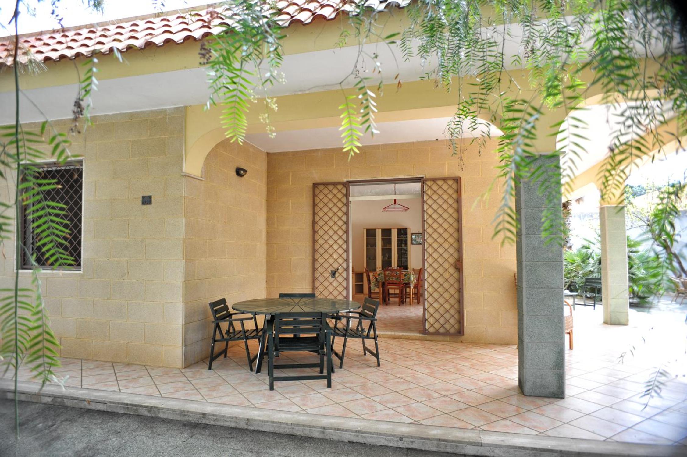 Deluxe Villa photo 2