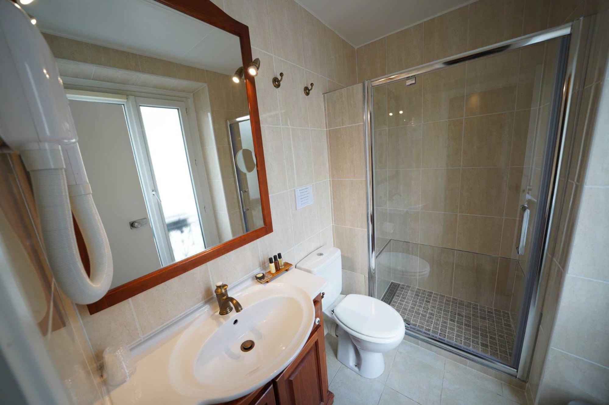 Quadruple Room photo 2