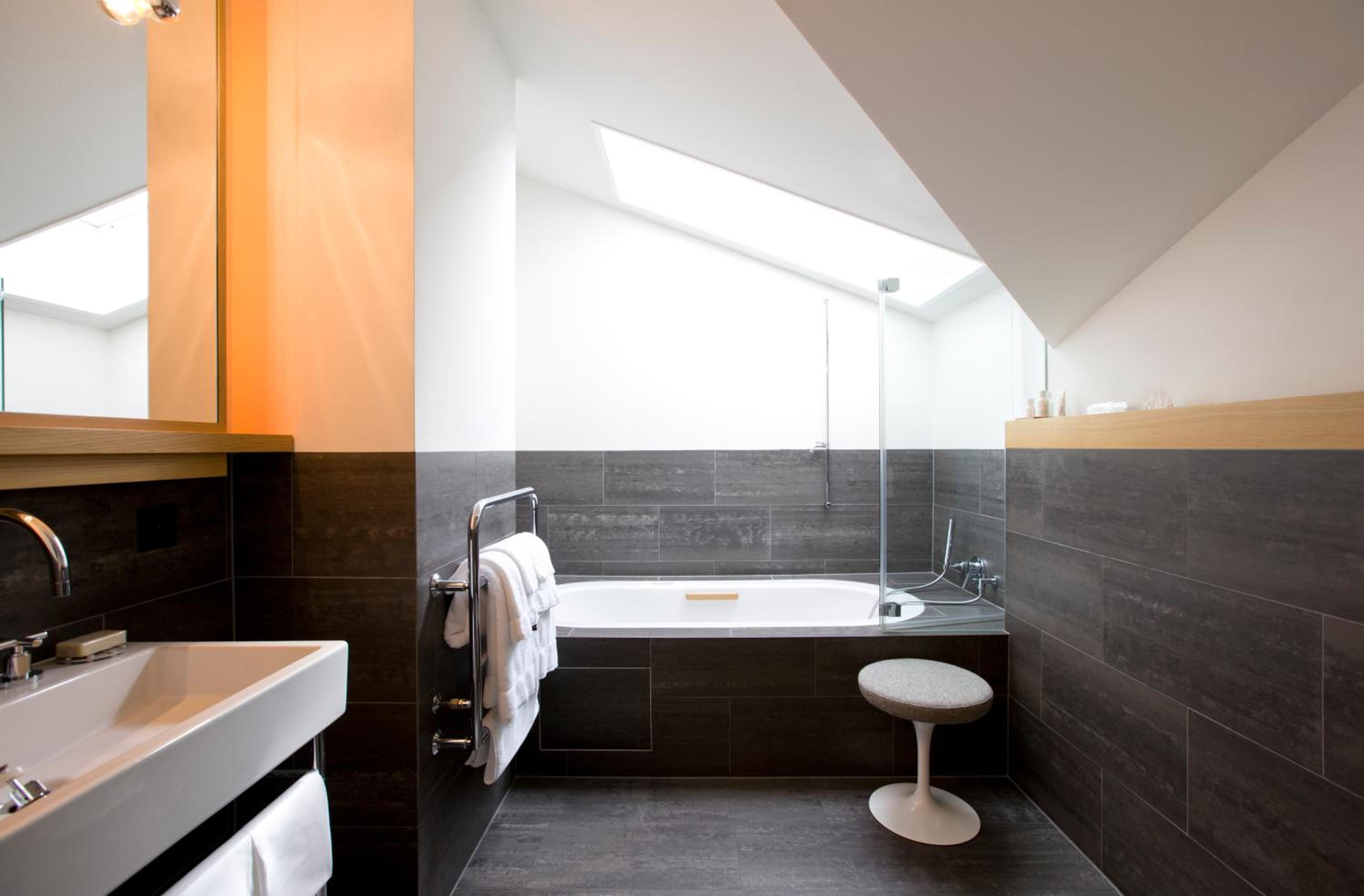 Deluxe Double Room - Photo 12