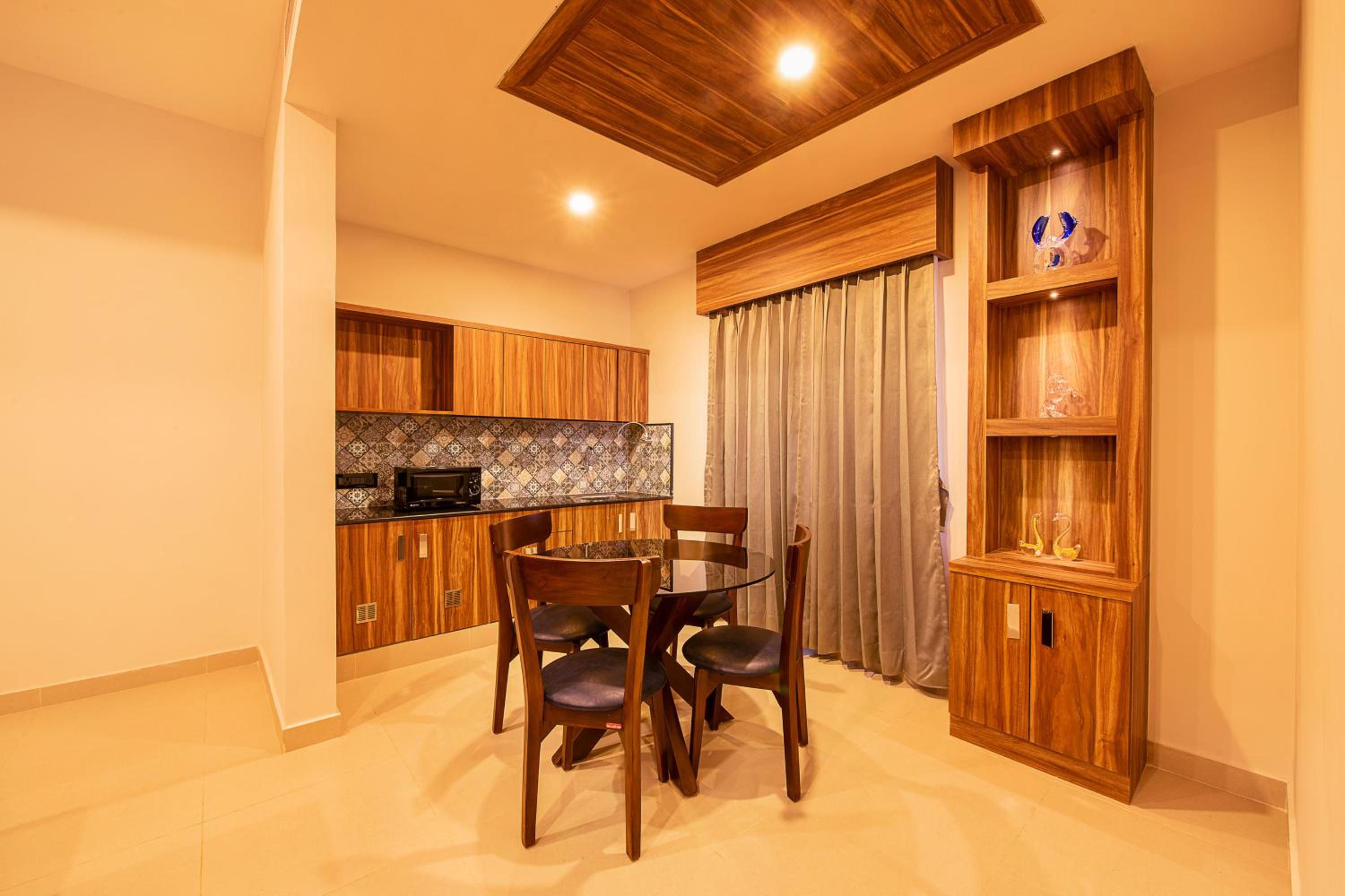 Deluxe Suite - Photo 4
