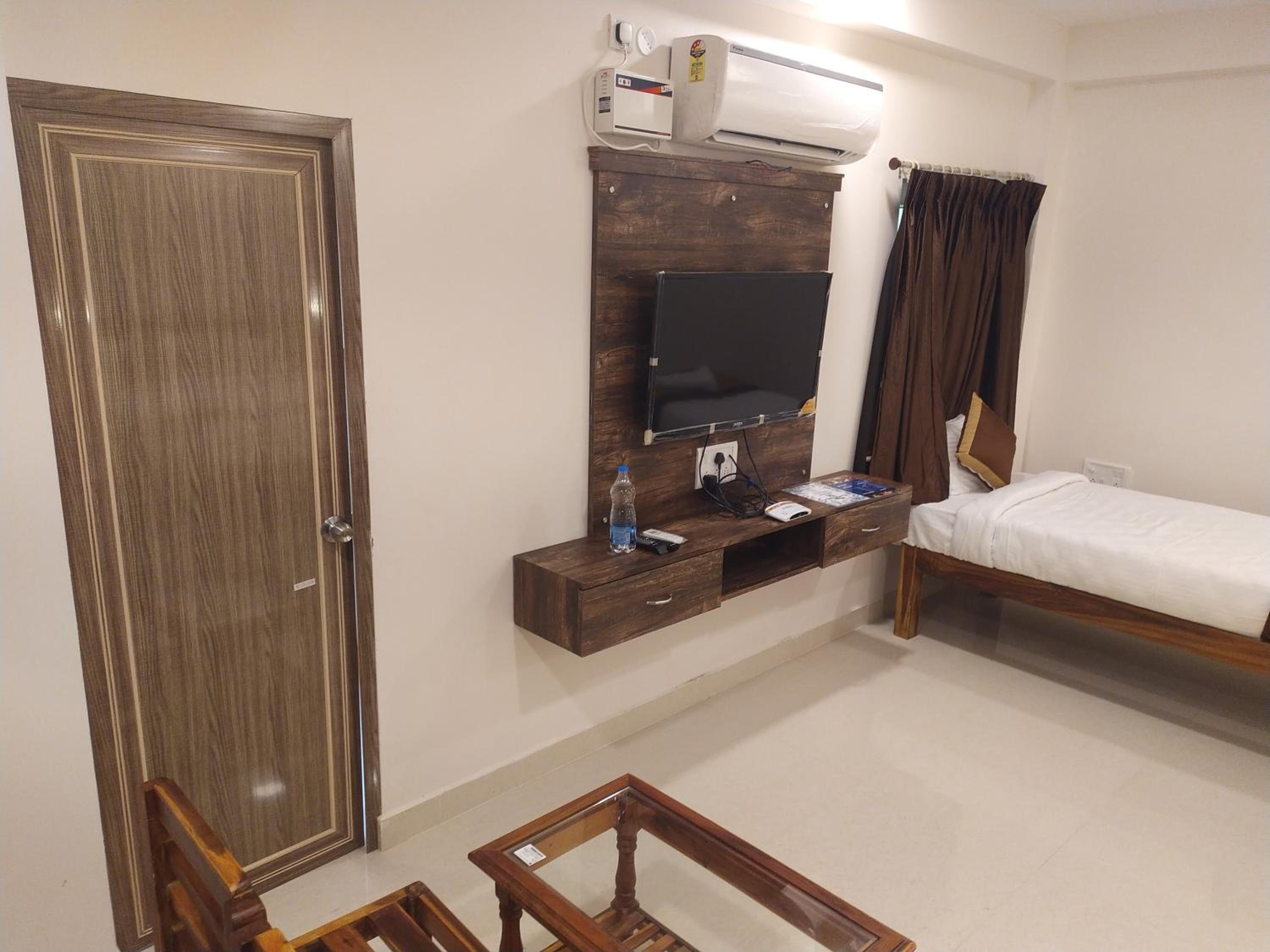 Executive Triple Room - Photo 7