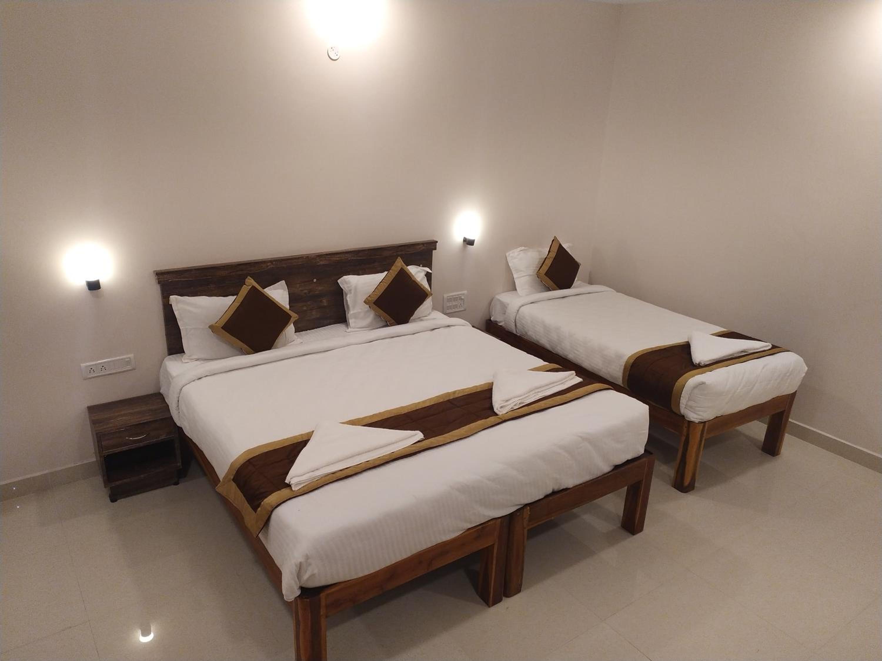 Executive Triple Room - Photo 1