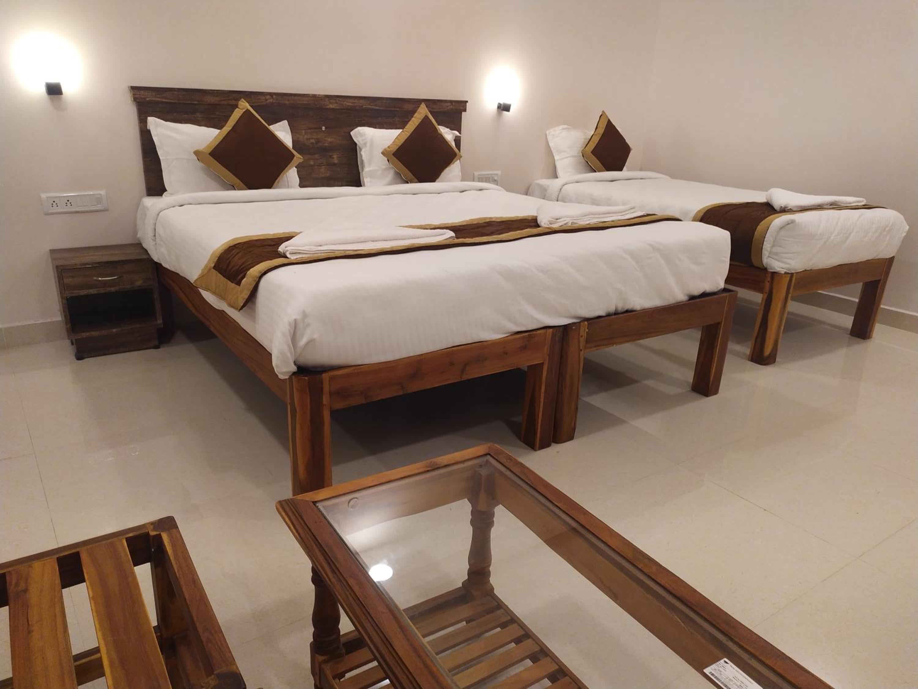Executive Triple Room - Photo 20