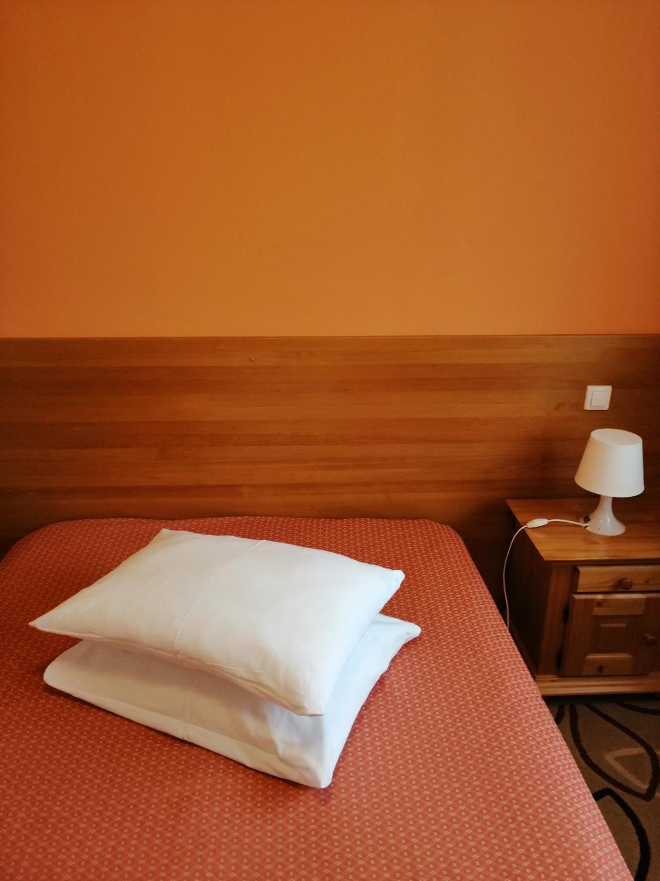 Single Room photo 3