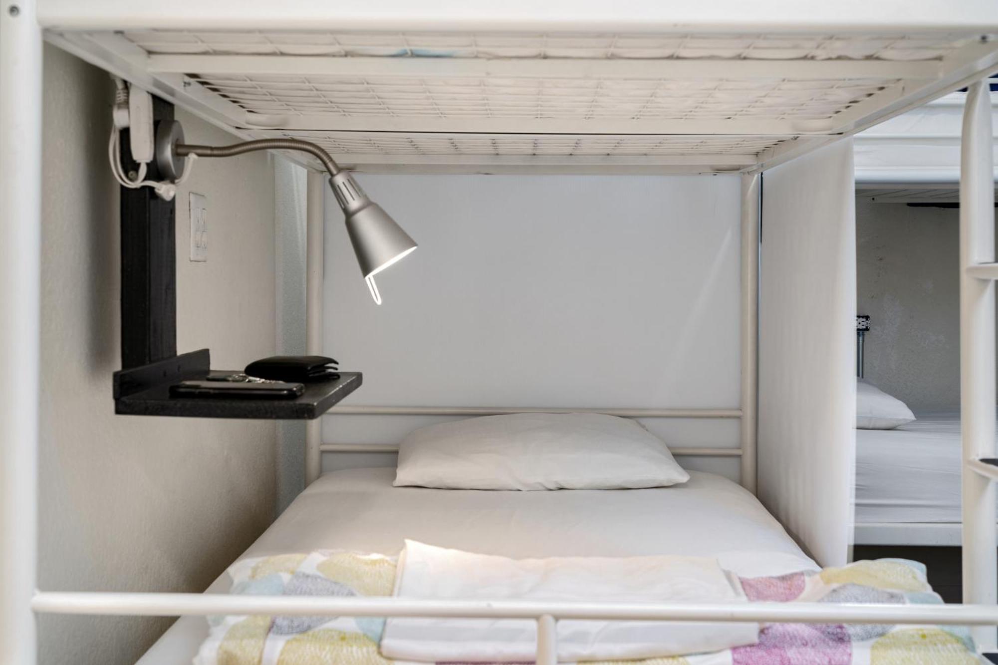 Entire 4-Bed Dorm