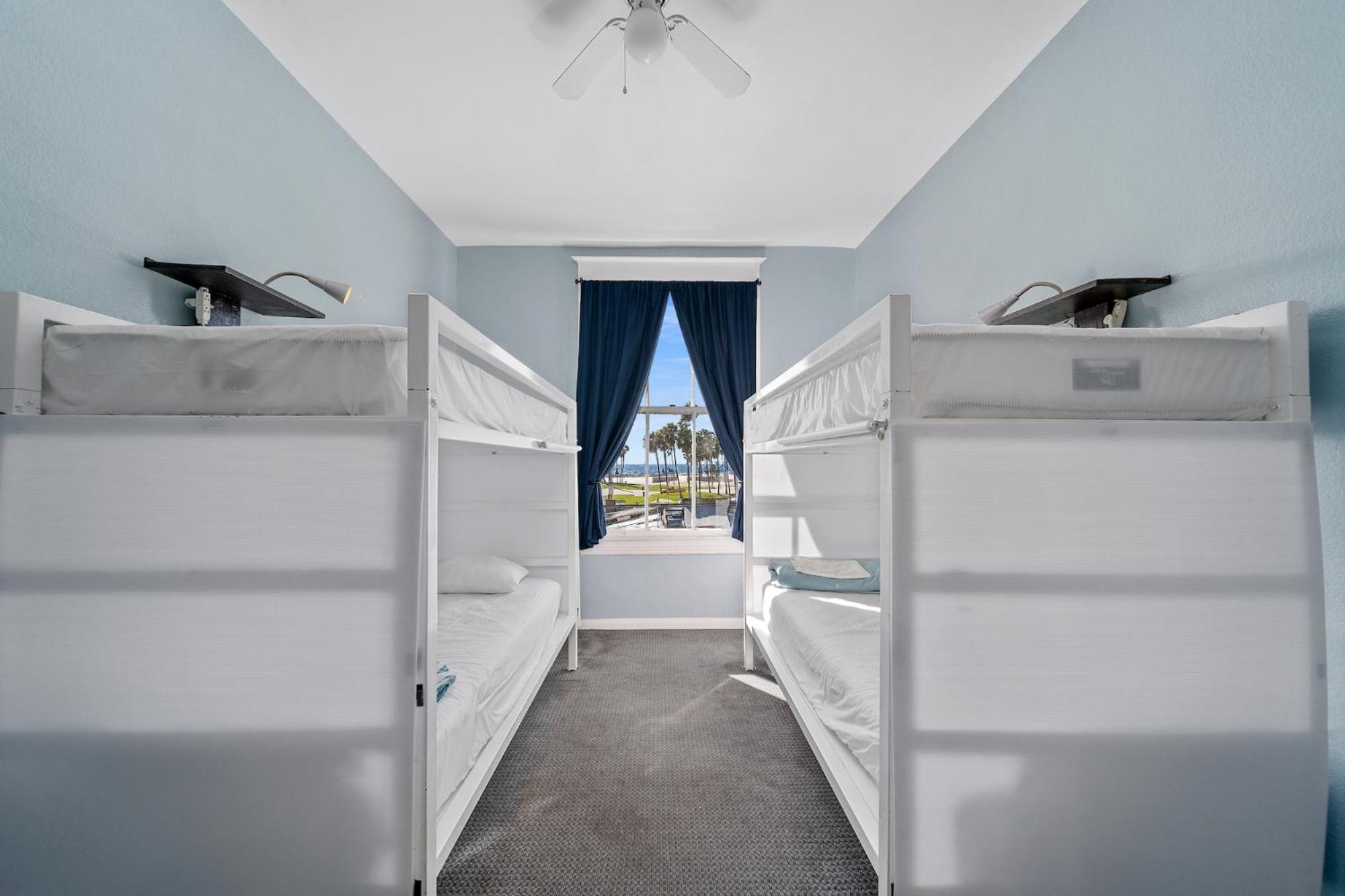 Entire 4-Bed Female Dorm