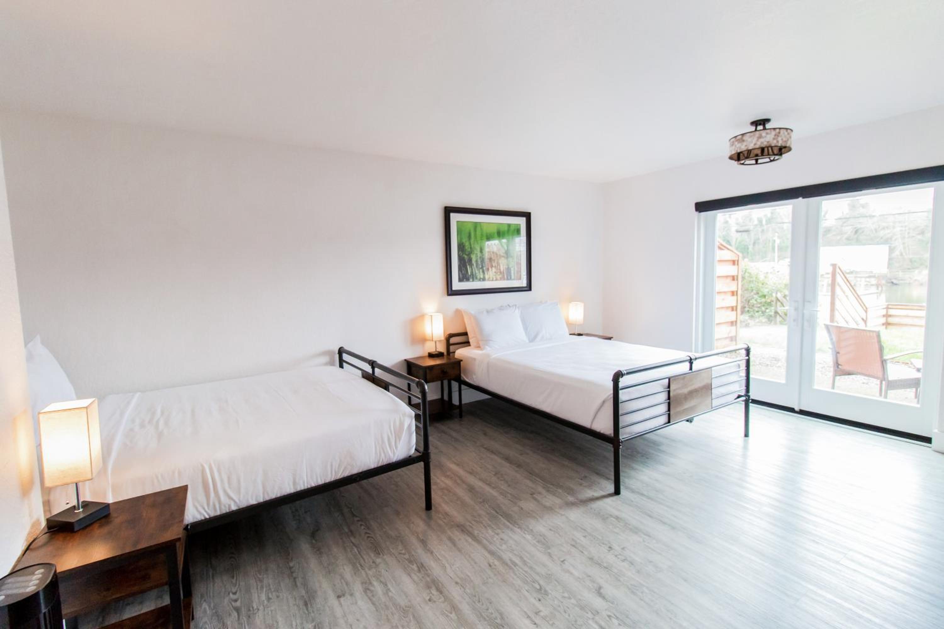 Double Queen Room with Patio photo 3