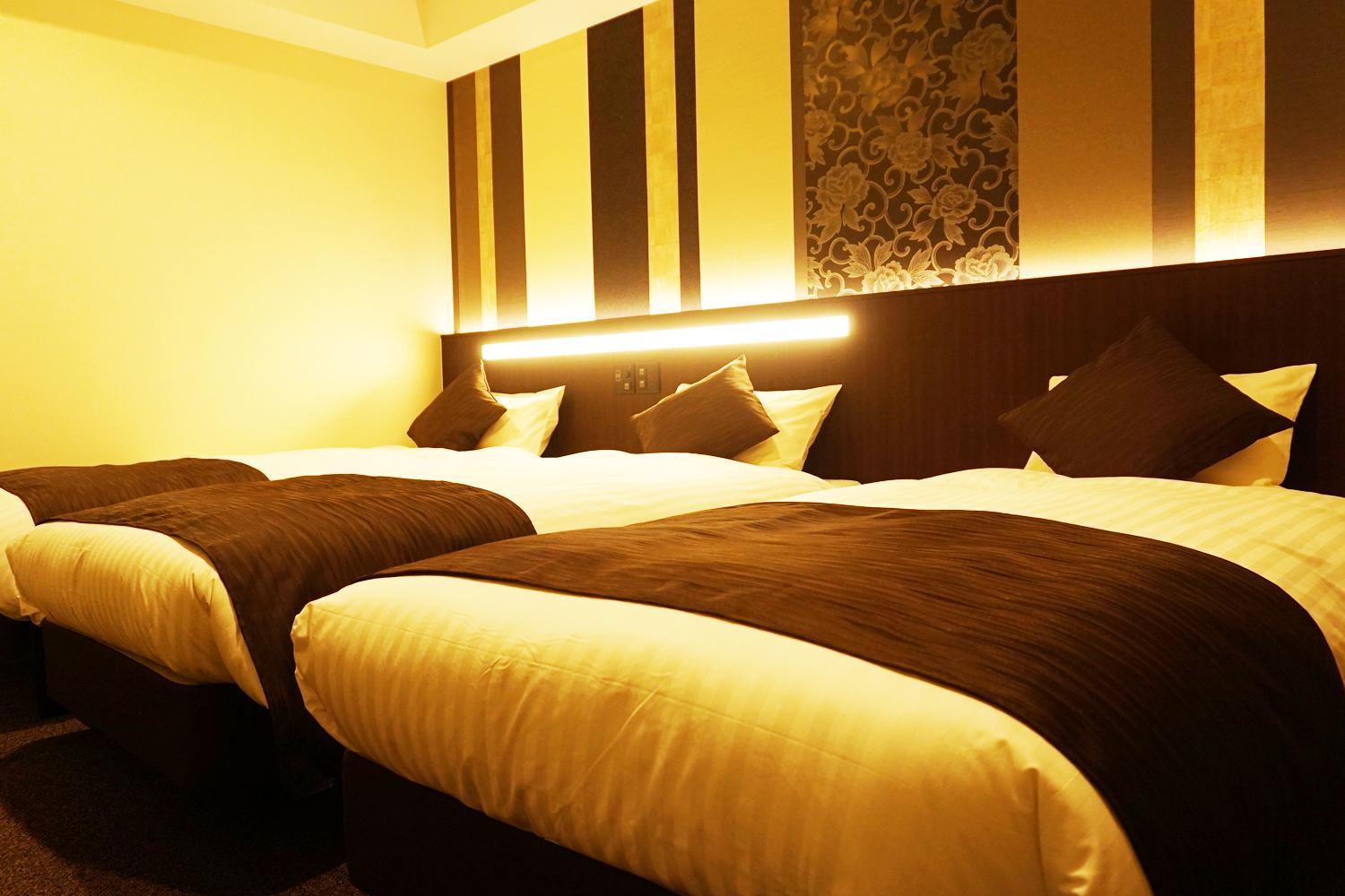 Triple Room