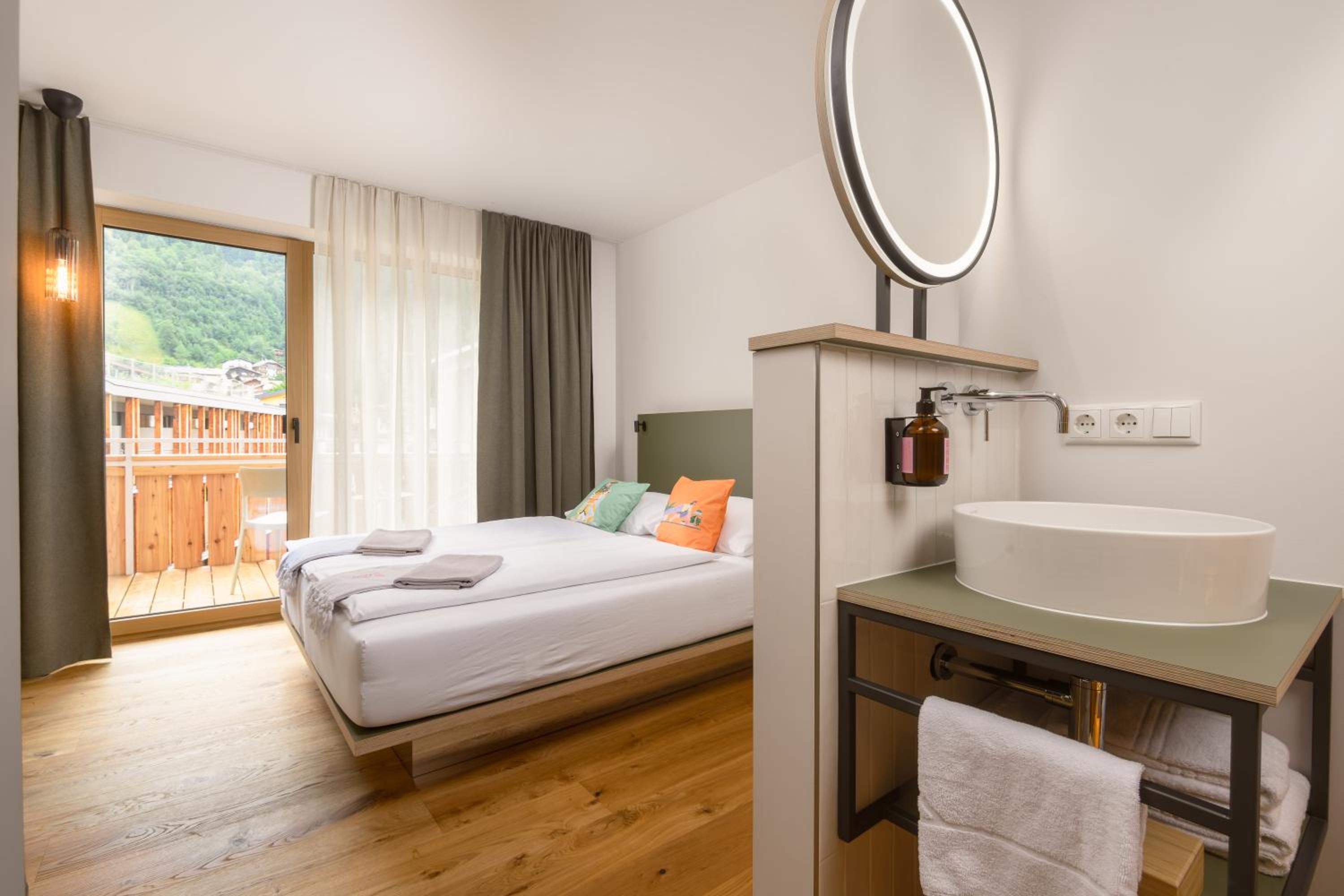 Double Room with Balcony