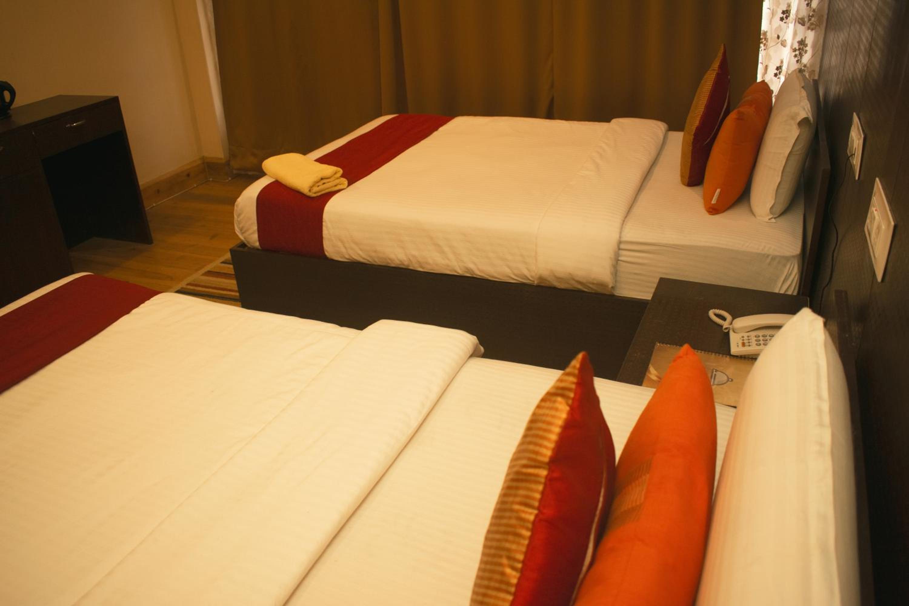 Deluxe Double Room photo 2