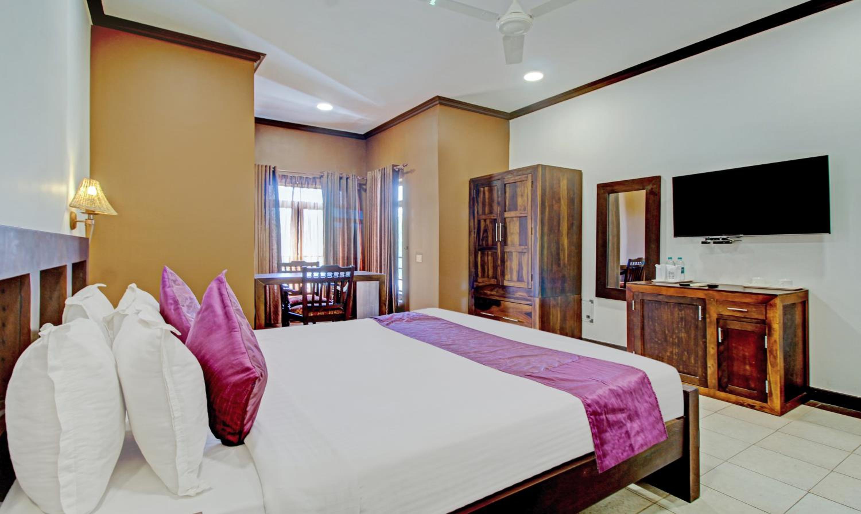 Standard Double Room - Photo 7