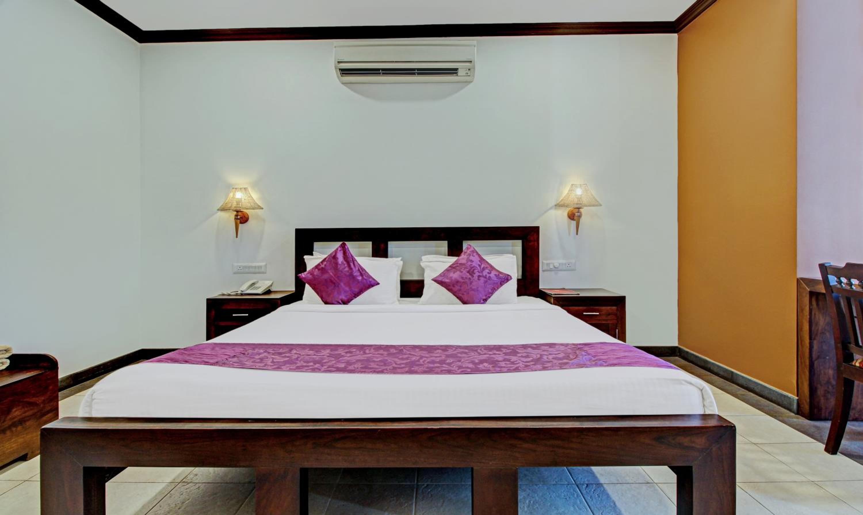 Standard Double Room - Photo 3
