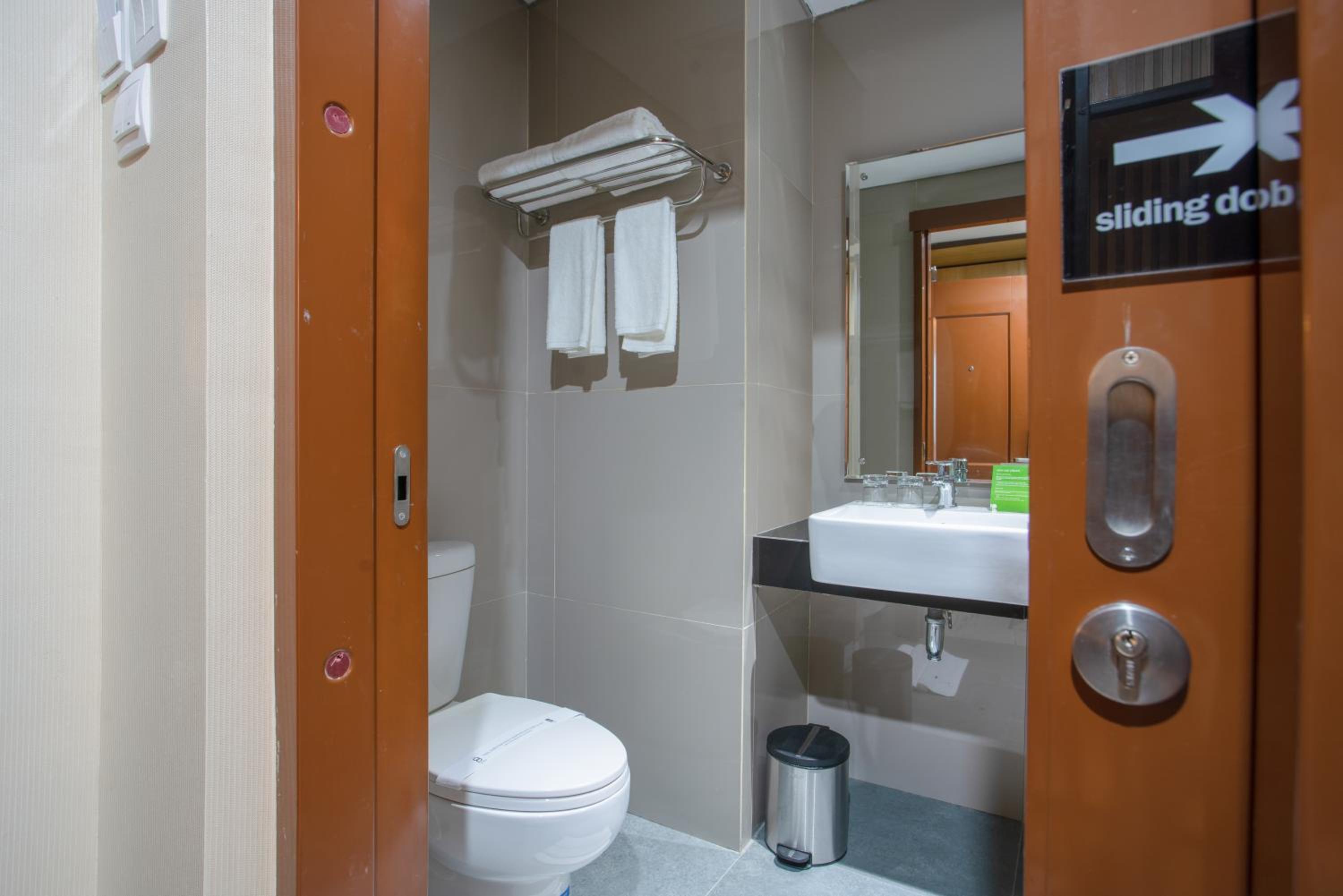 Superior Twin Room - Photo 3