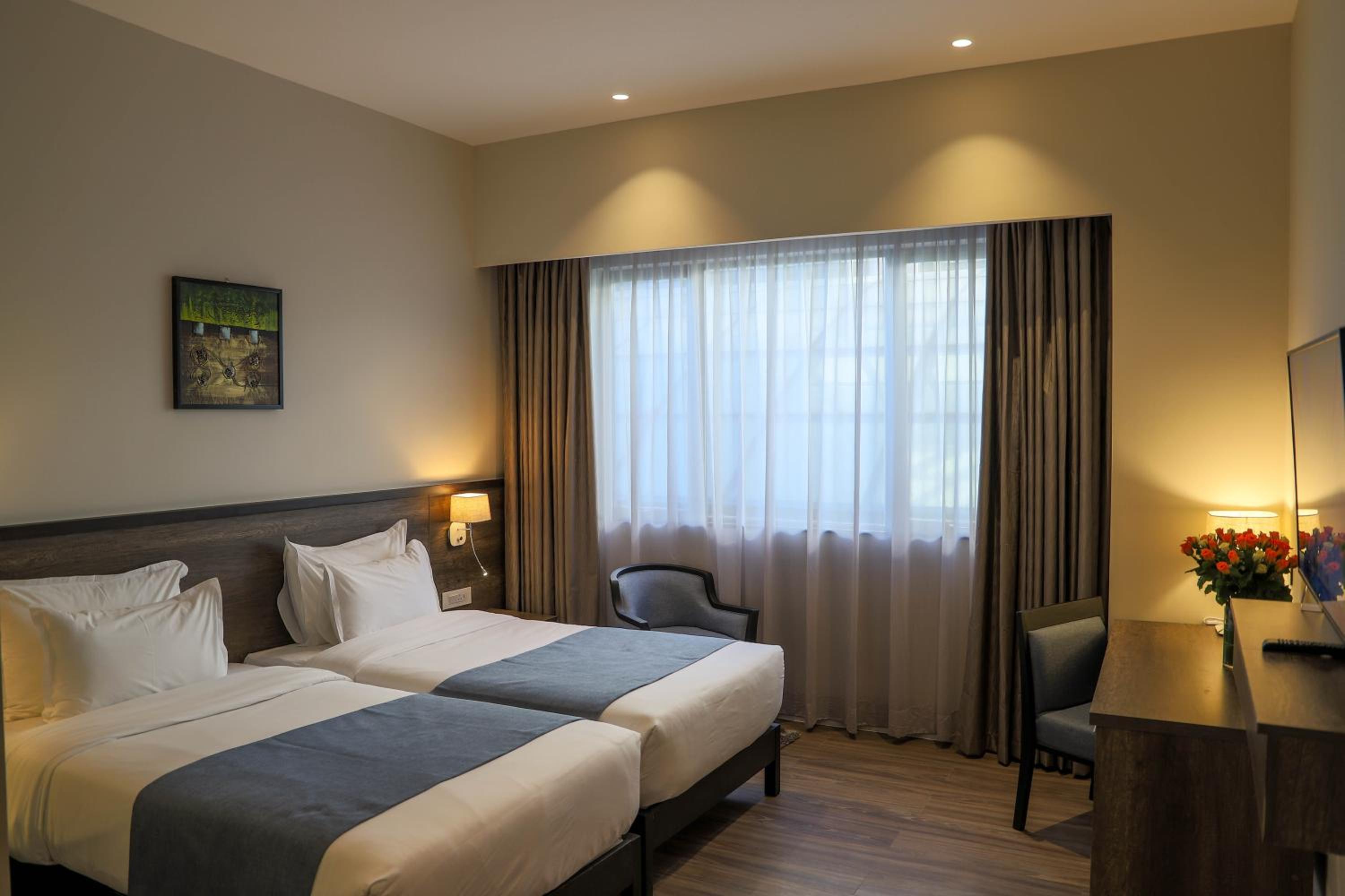 Superior Double or Twin Room photo 3
