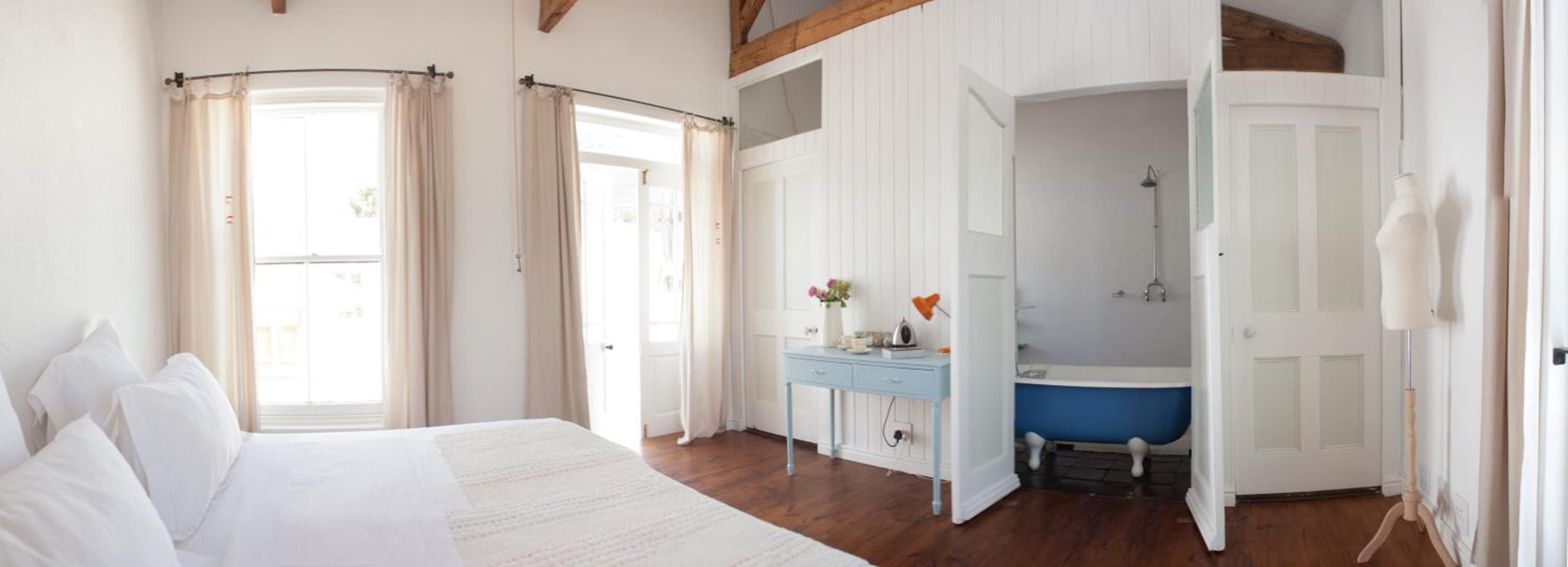 King Room with Mountain View