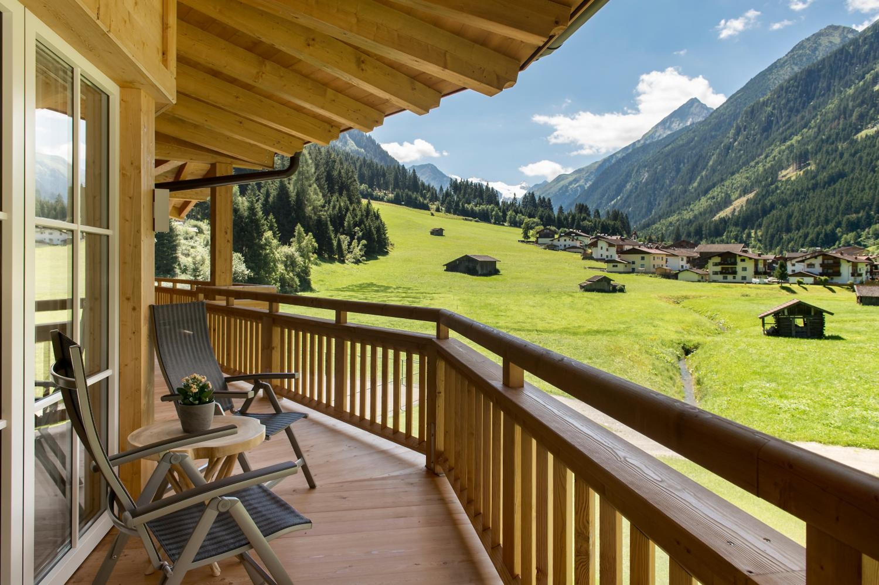 Country Junior Suite with Extra Children Room
