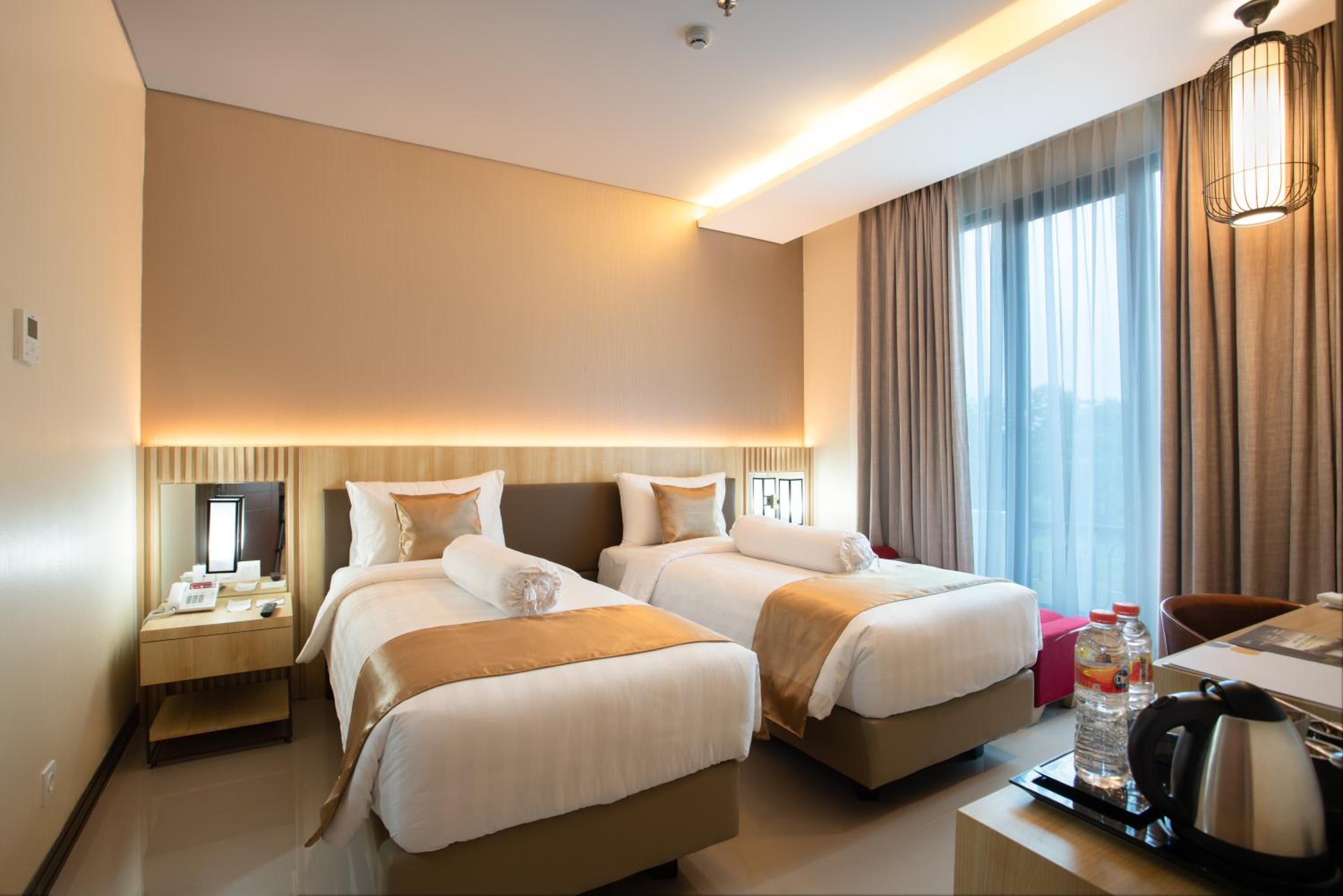 Deluxe Twin Room - Photo 1