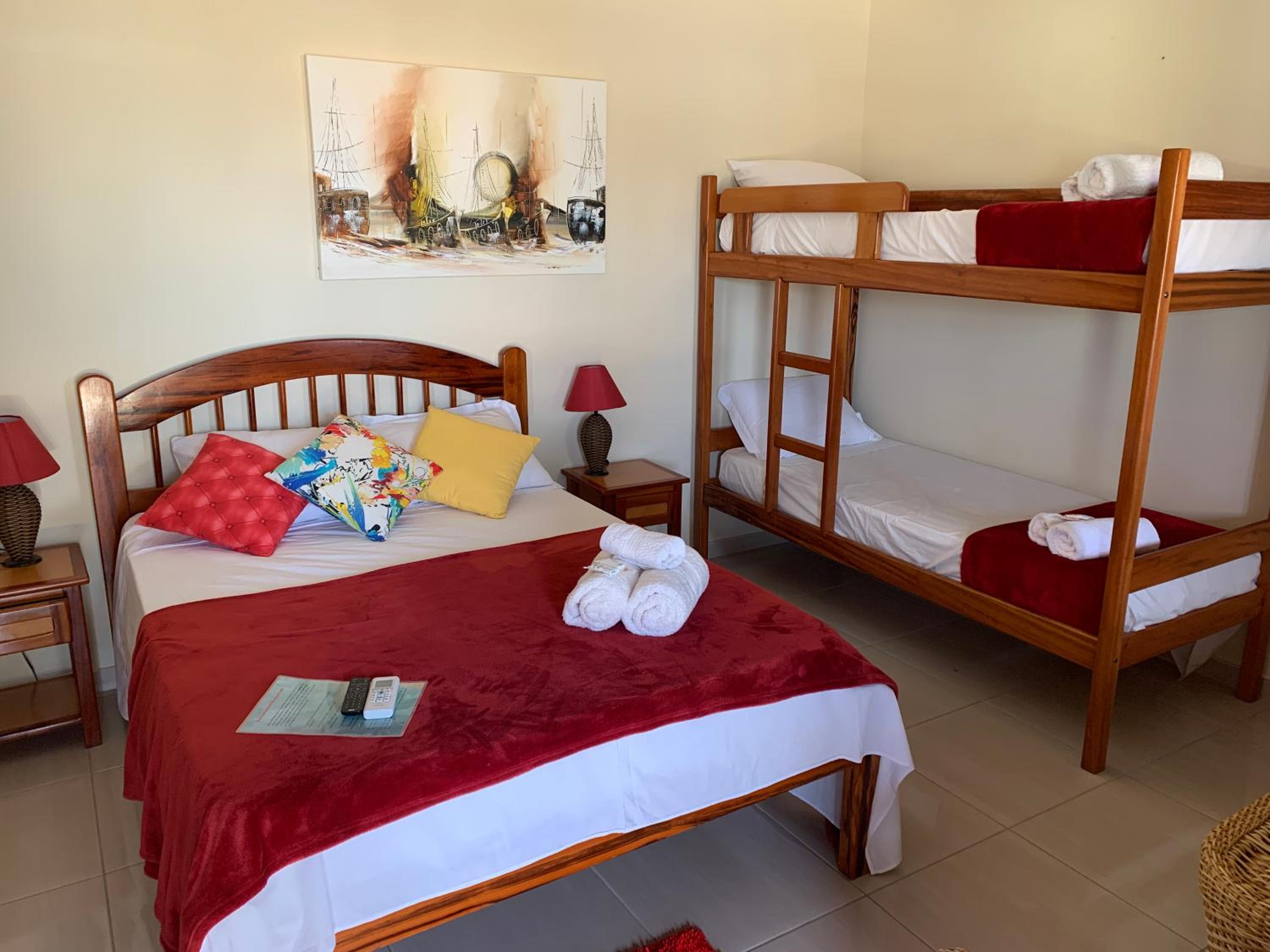 Quadruple Room with Sea View