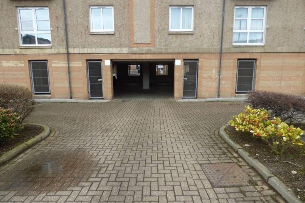 Two-Bedroom Apartment - Photo 13