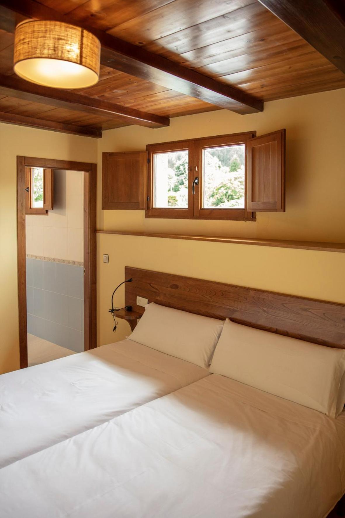 Habitación Estándar con Dos Camas Individuales