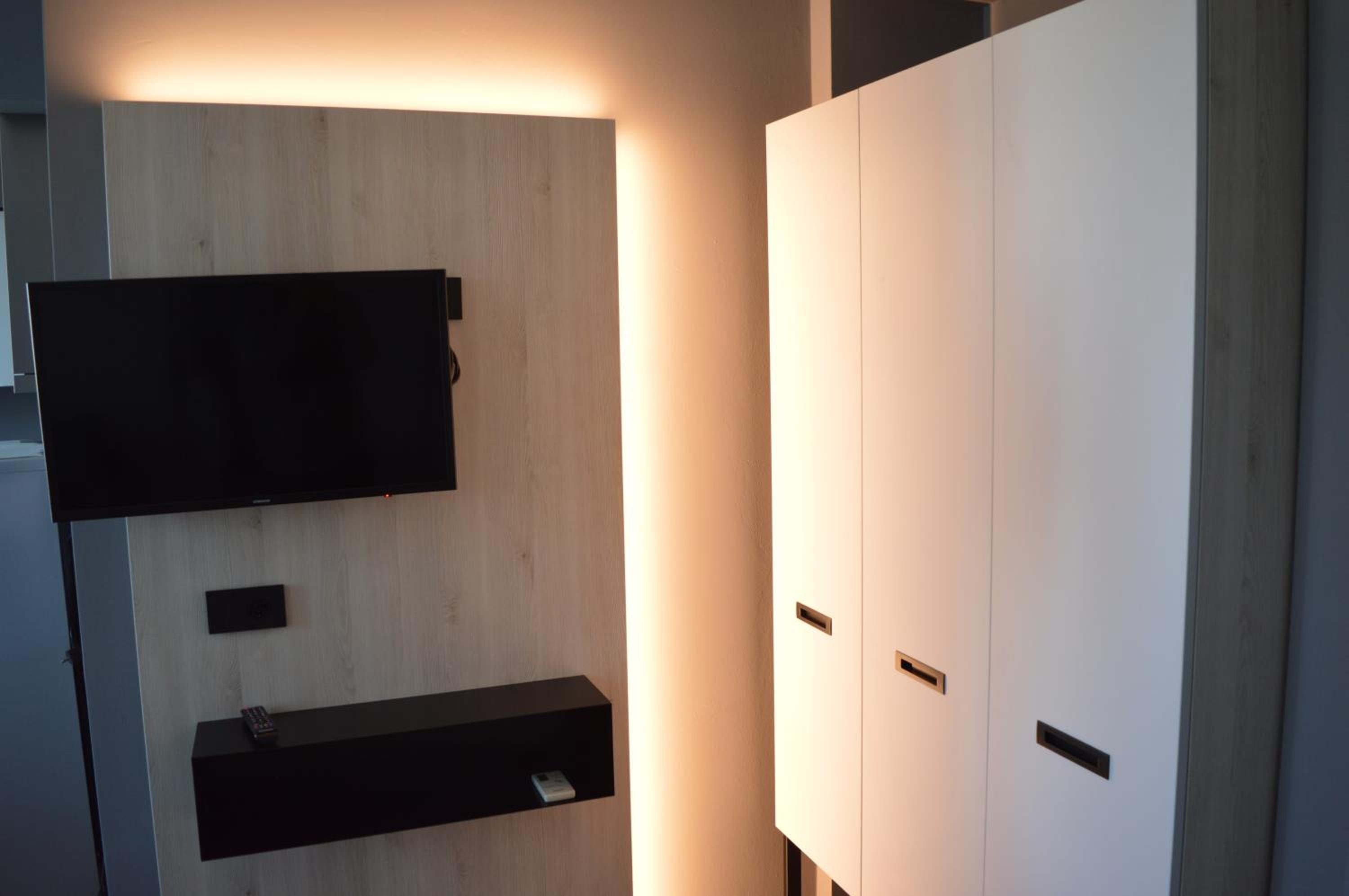 Deluxe Apartment - Photo 4