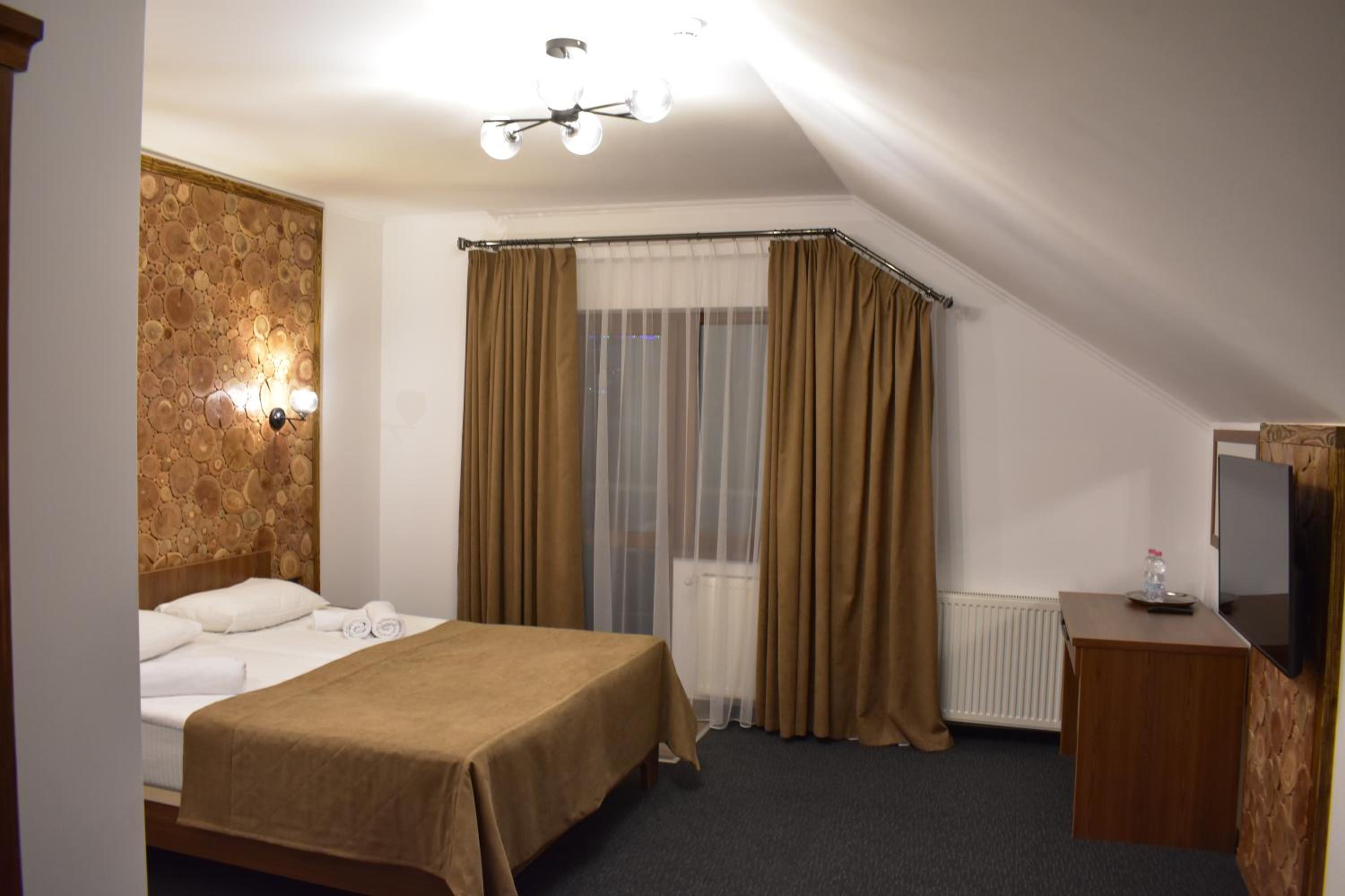 Deluxe Double Room photo 2