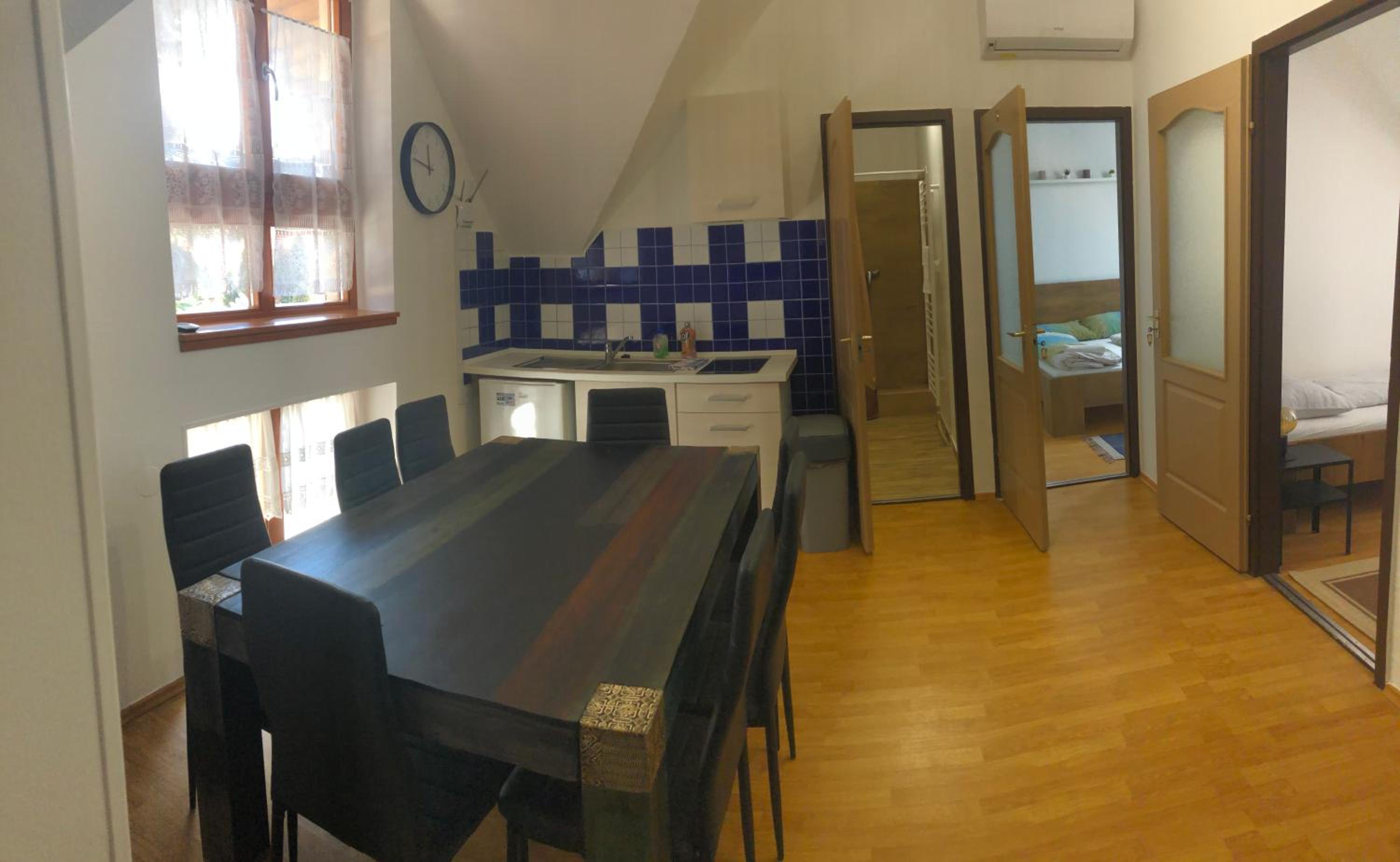 Apartment photo 3