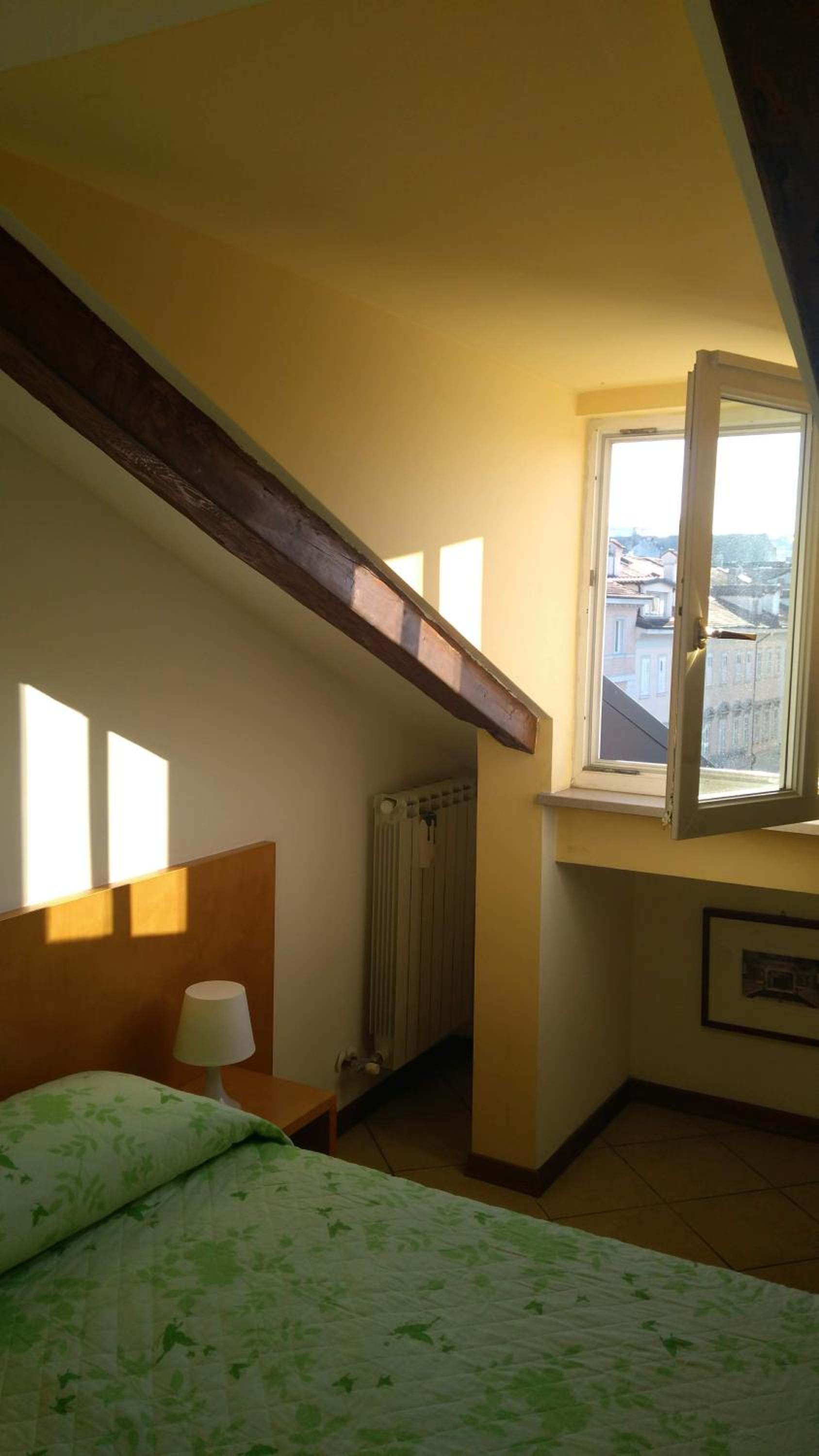 Loft - Photo 1