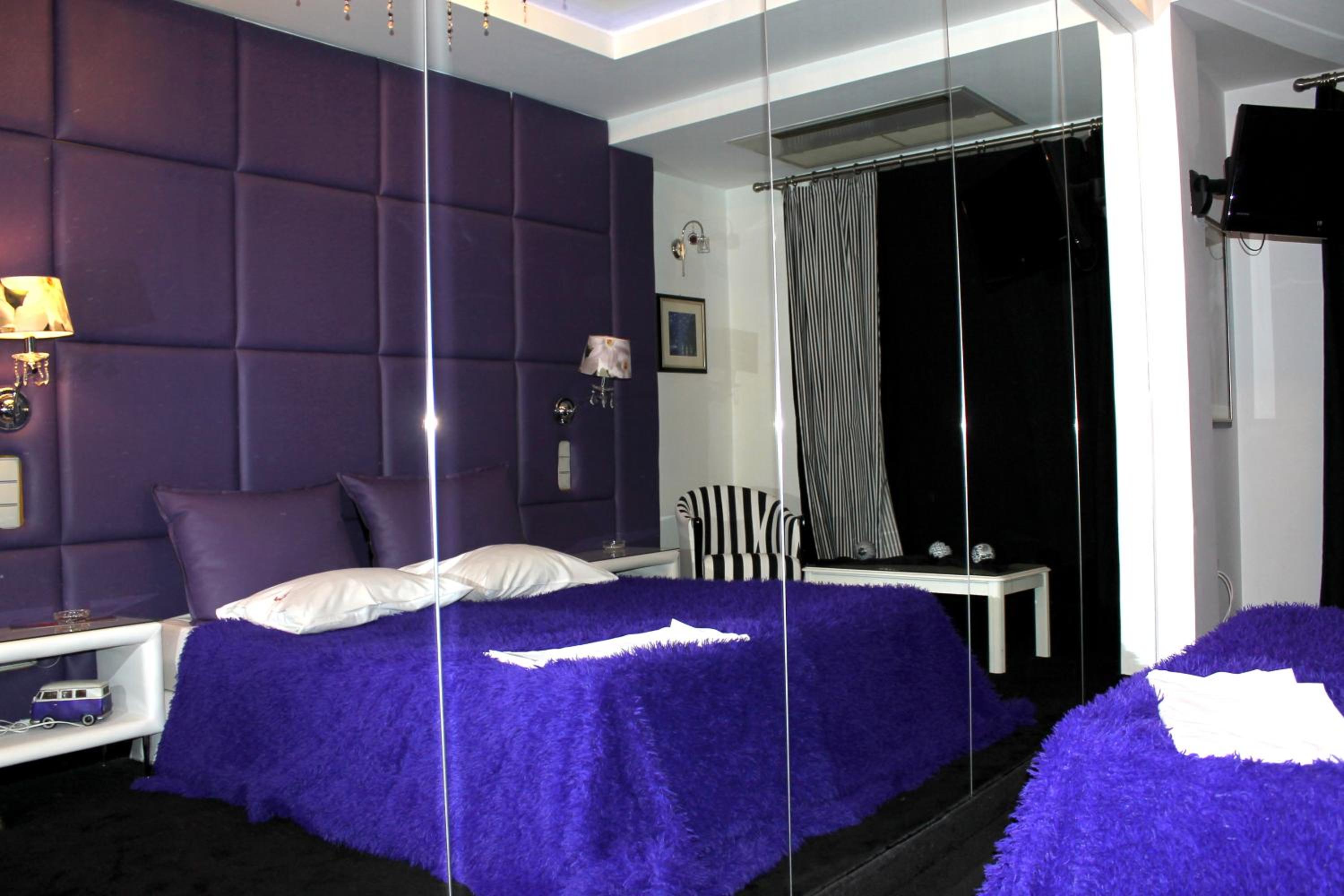 Double Room - Photo 32