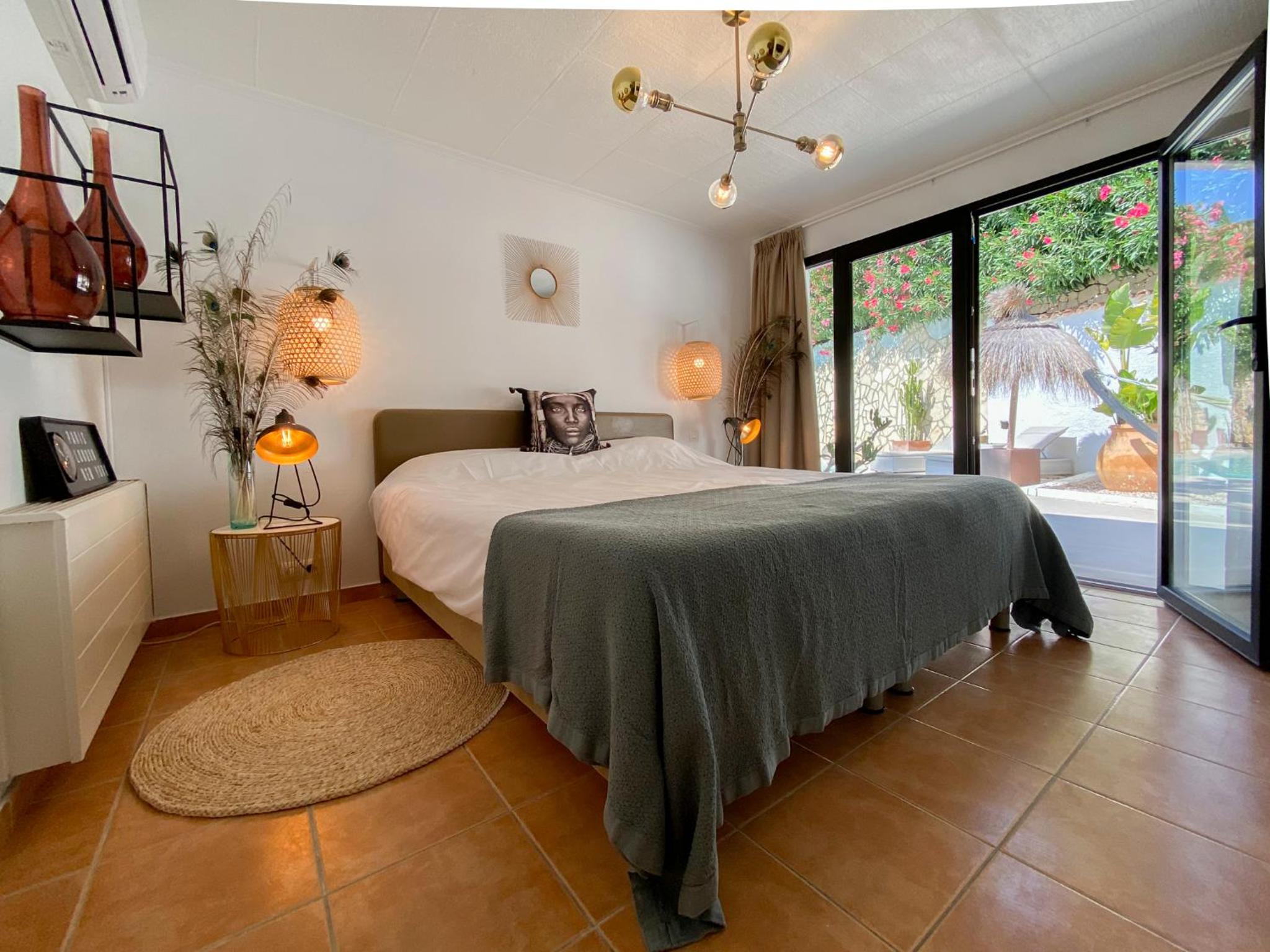 Double Room with Pool View photo 2