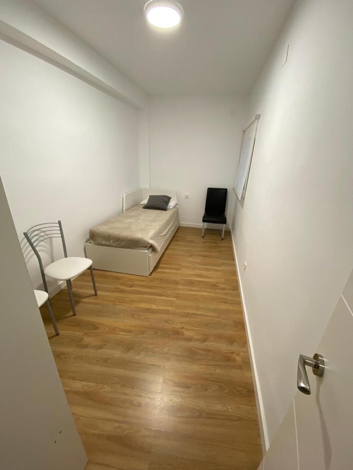 Three-Bedroom Apartment - Photo 26