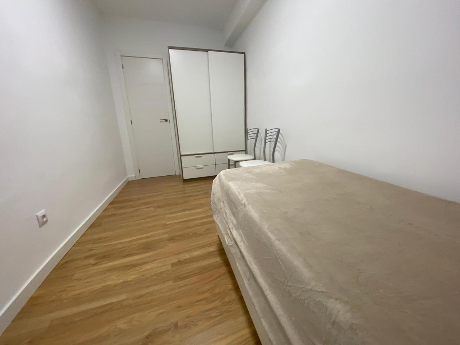 Three-Bedroom Apartment - Photo 3