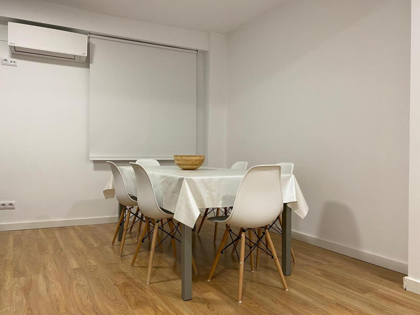 Three-Bedroom Apartment - Photo 16