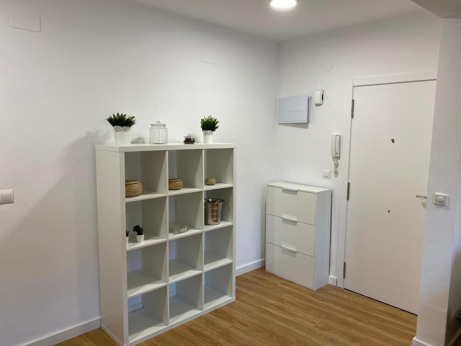 Three-Bedroom Apartment - Photo 30