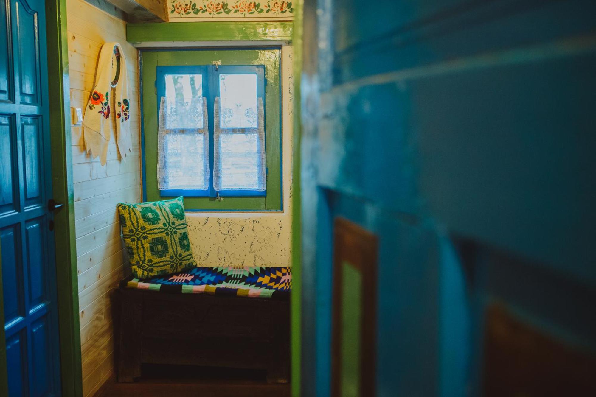Two-Bedroom Chalet - Photo 44