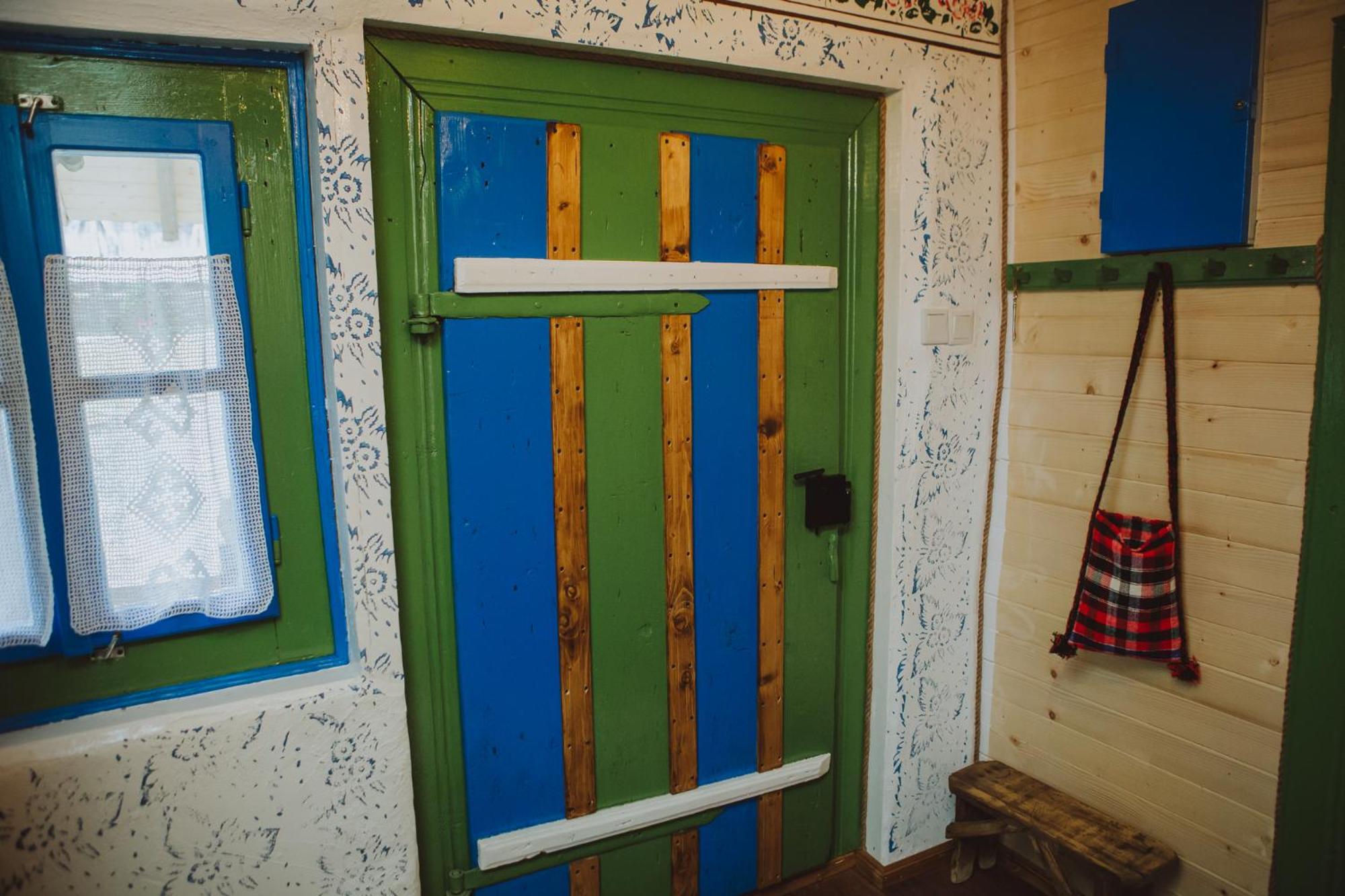 Two-Bedroom Chalet - Photo 43