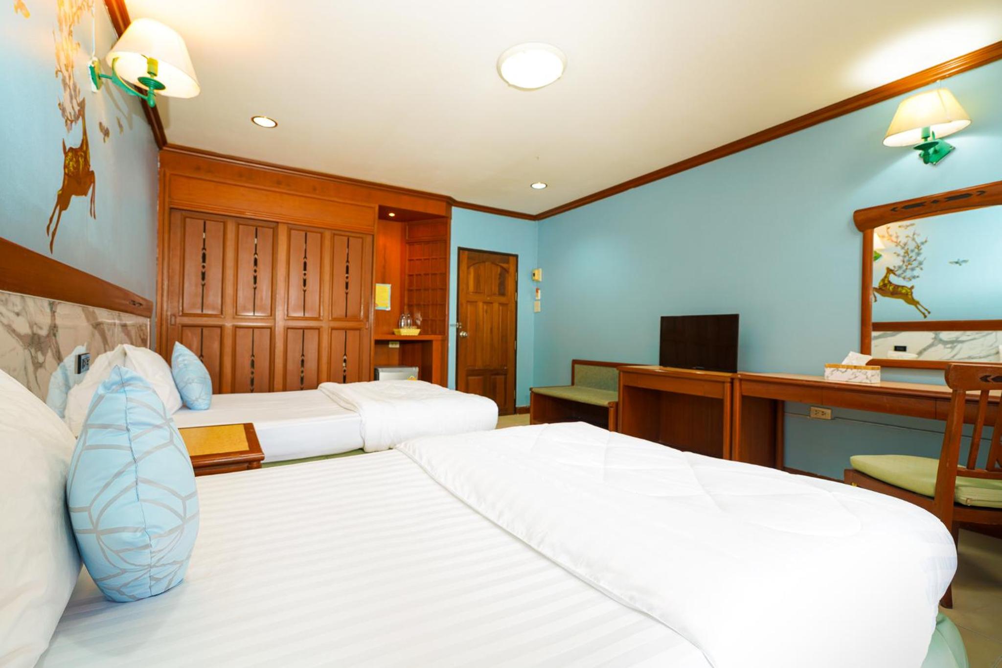 Deluxe Twin Room - Photo 4