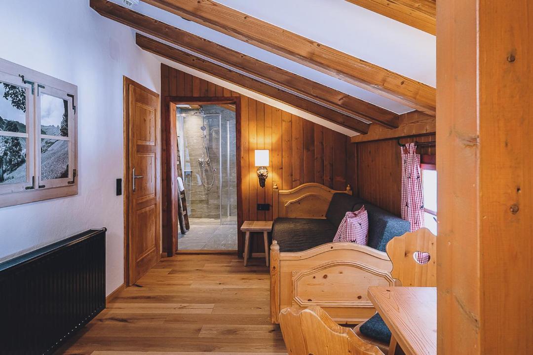 Double Room - Photo 5