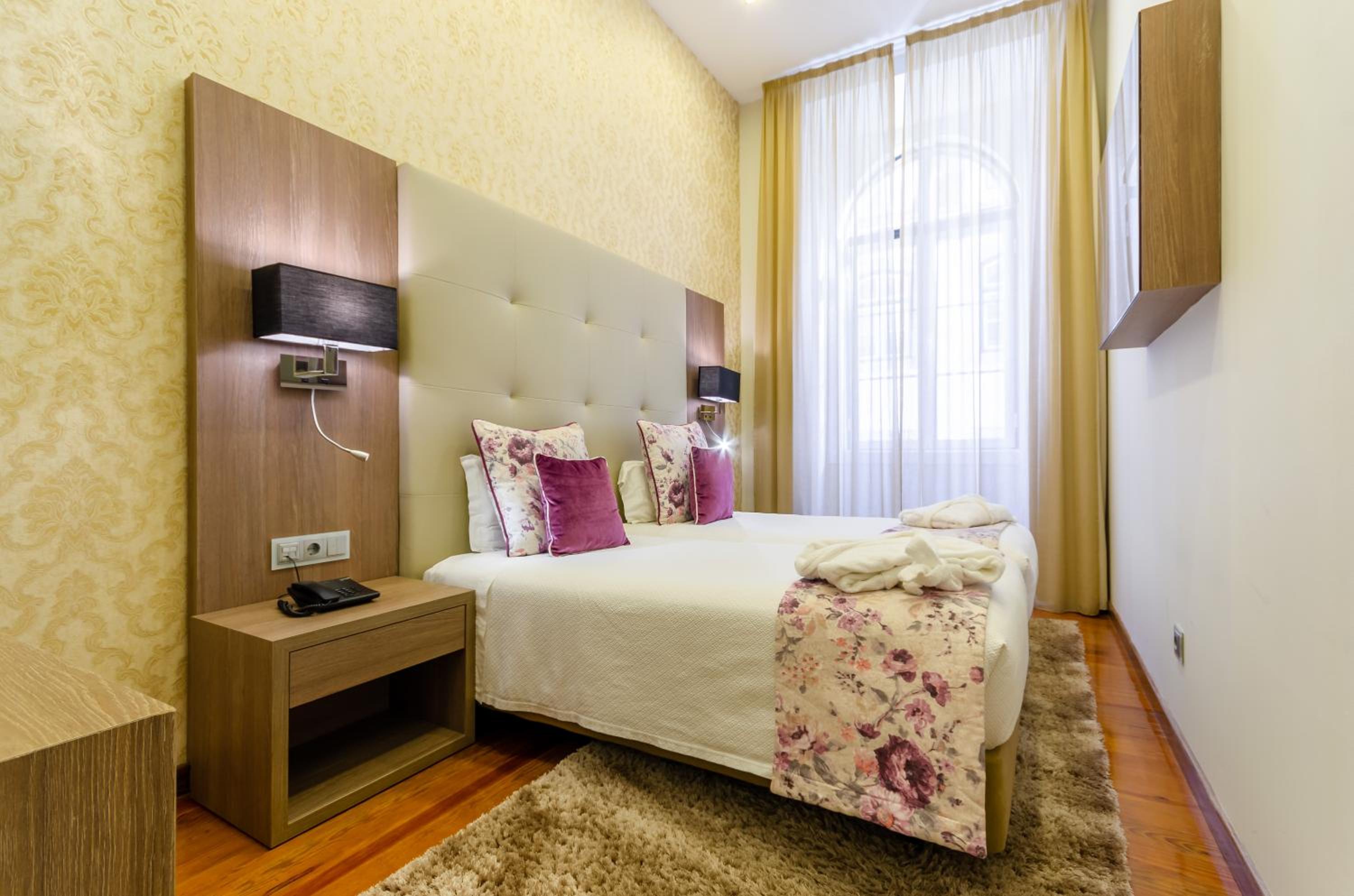 Superior Double Room - Photo 8