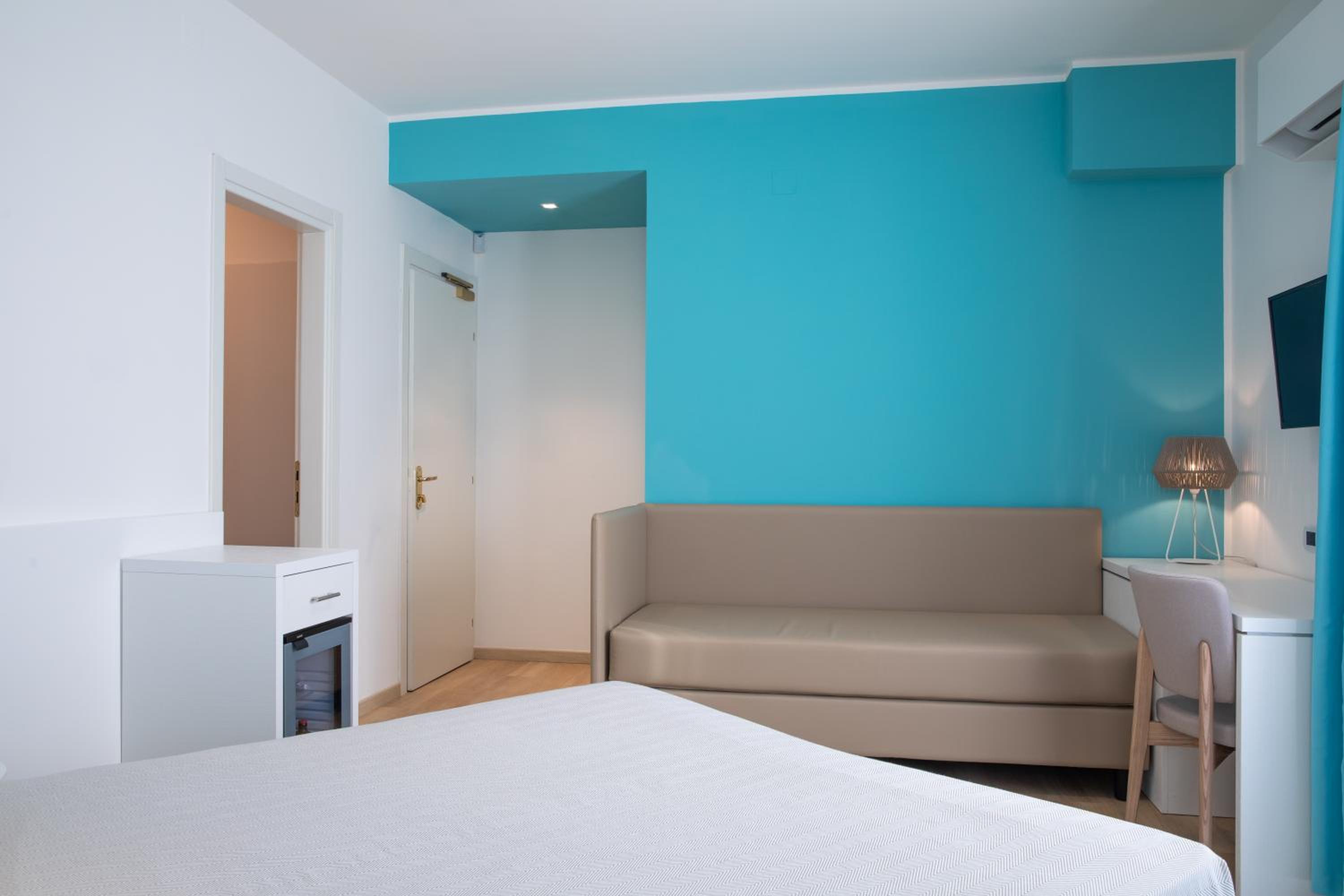 Standard Triple Room photo 1